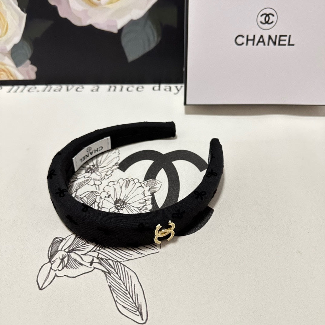 BLACK FABRIC HAIRBAND 432839