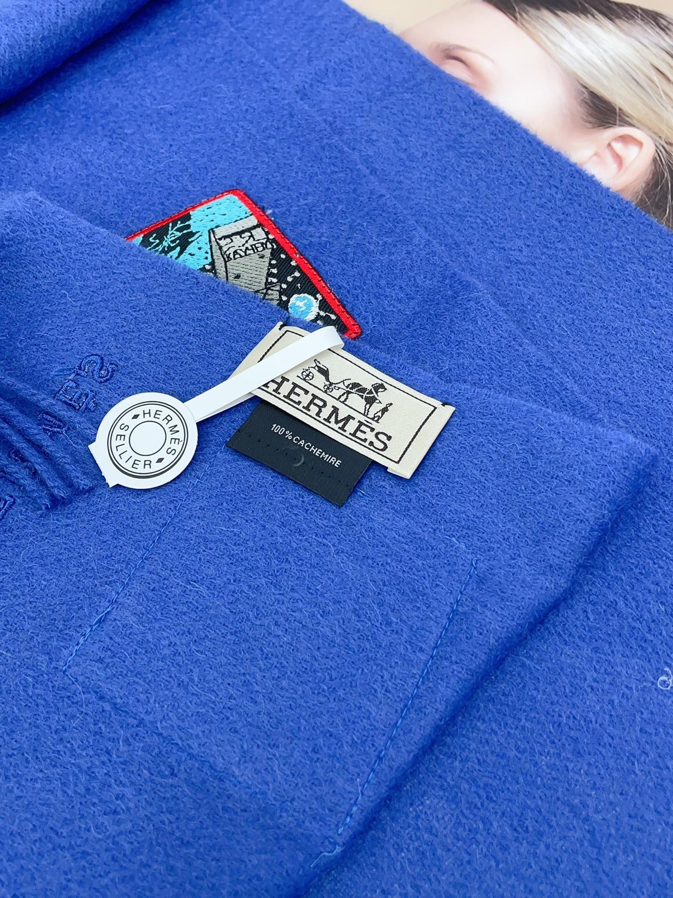 BADGES SOIE MUFFLER 180 CM SCRAF IN COBALT BLUE CASHMERE