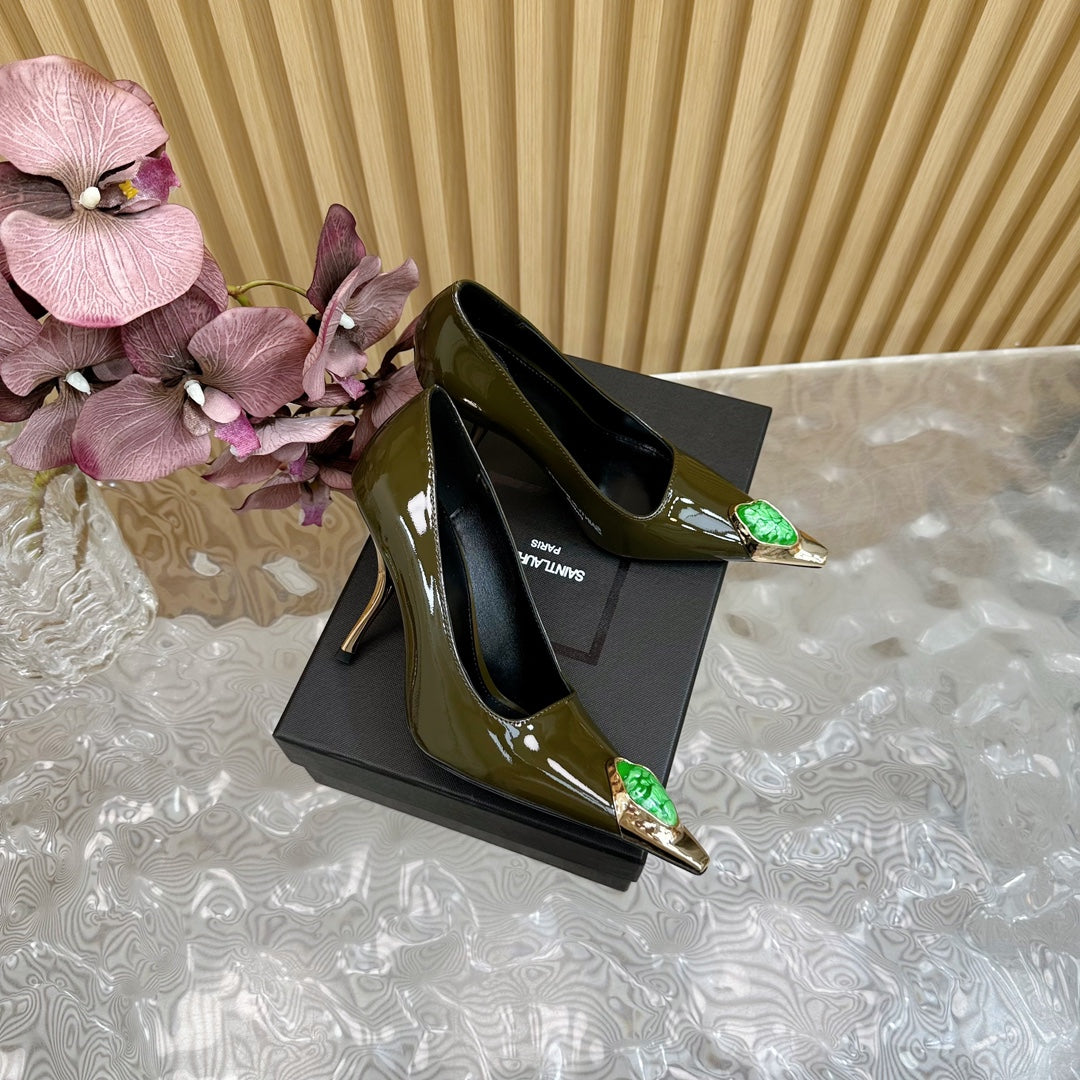GREEN GEM-STUDDED HIGH PUMPS IN ARMY GREEN PATENT CALFSKIN