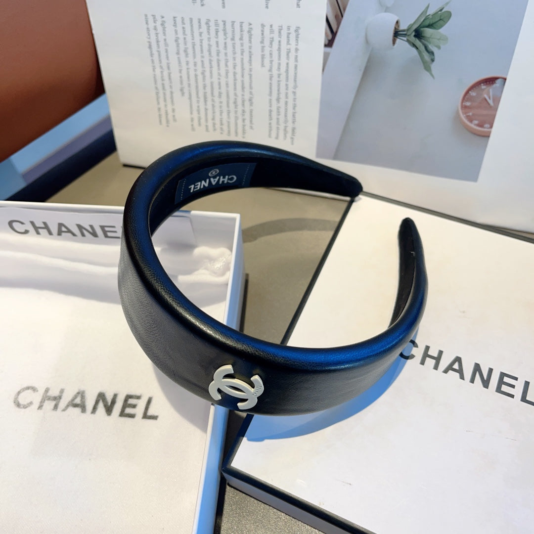 BLACK LAMBSKIN HAIRBAND 432767