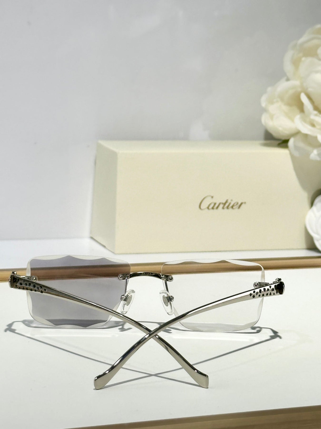 PANTHÈRE PHOTOCHROMIC LENSES RIMLESS SQUARE FRAME SUNGLASSES 580911 IN METAL