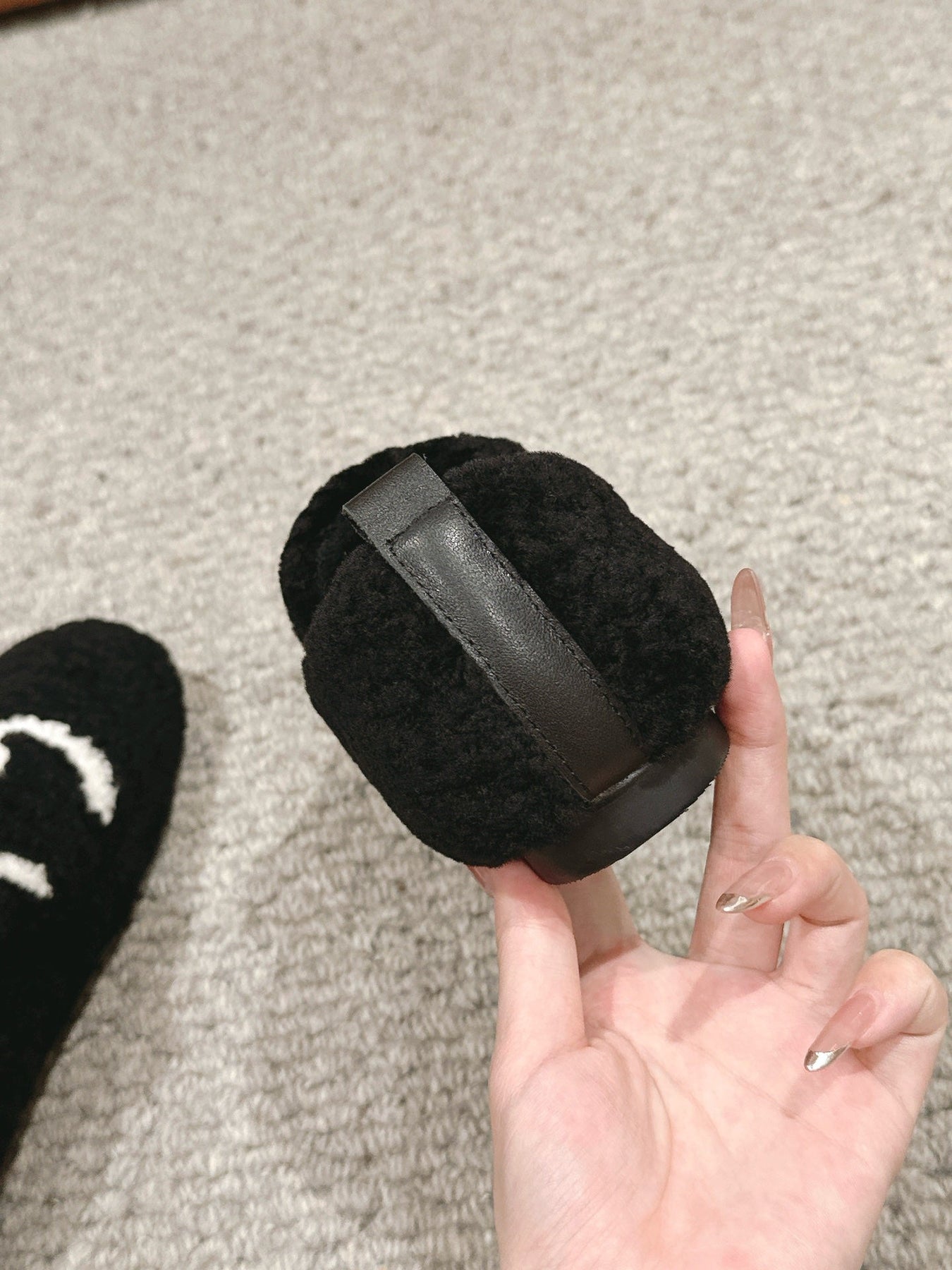 CC LOAFERS IN BLACK FLEECE WITH WHITE LOGO