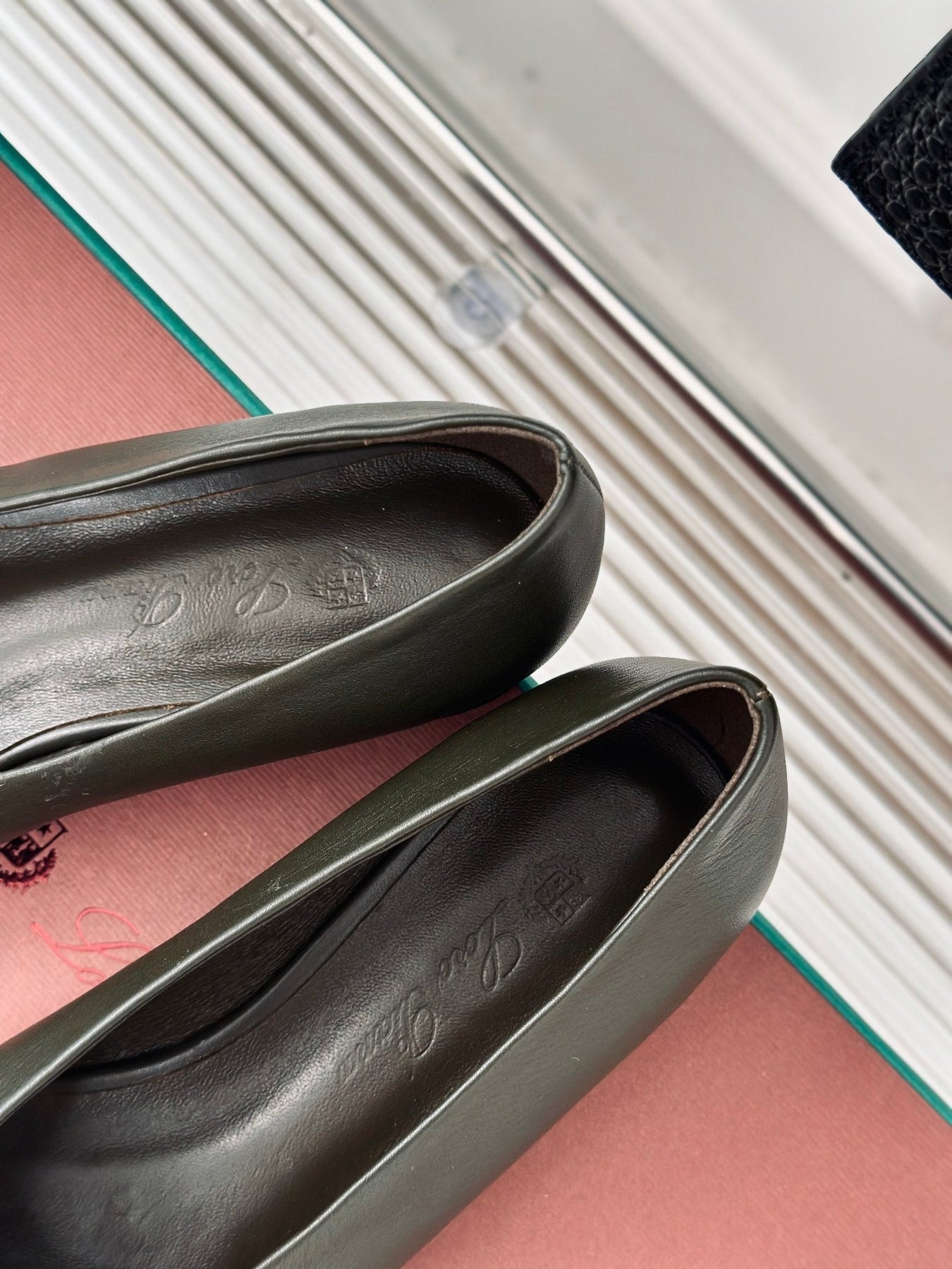 LP REBECCA BALLET FLATS CHARCOAL WAXED LEATHER
