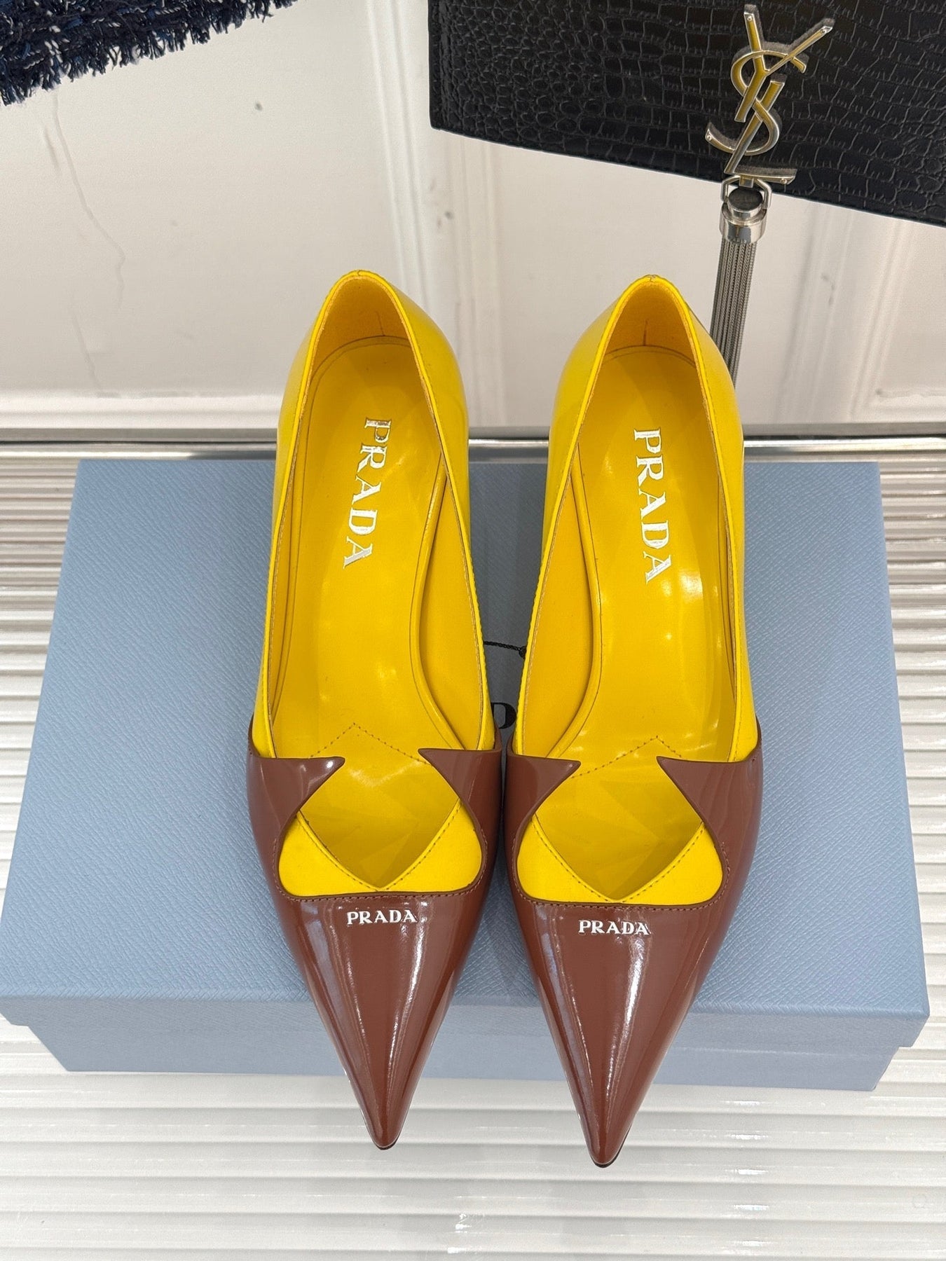 KITTEN HEEL PUMPS IN YELLOW MIX BROWN ORANGE CALFSKIN