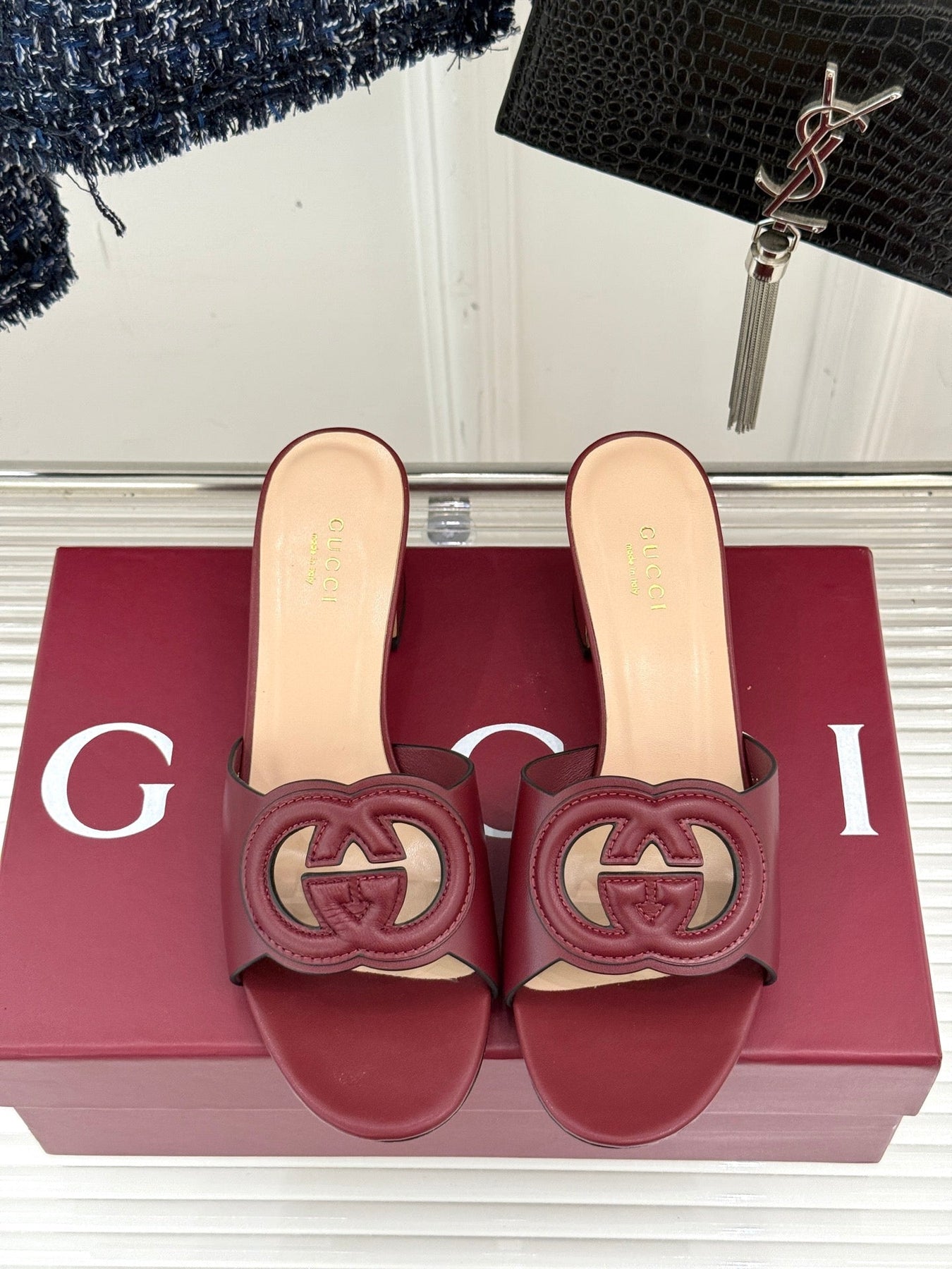 MID-HEEL MULE IN RED CALFSKIN