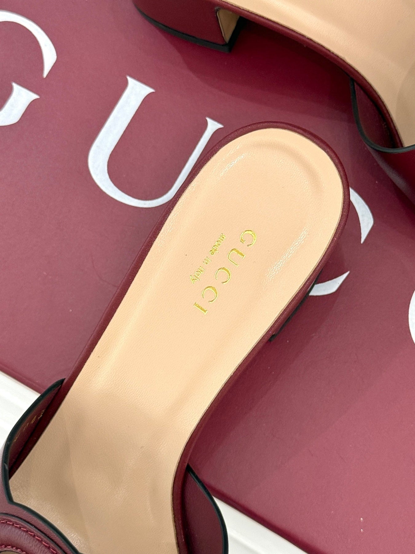 MID-HEEL MULE IN RED CALFSKIN