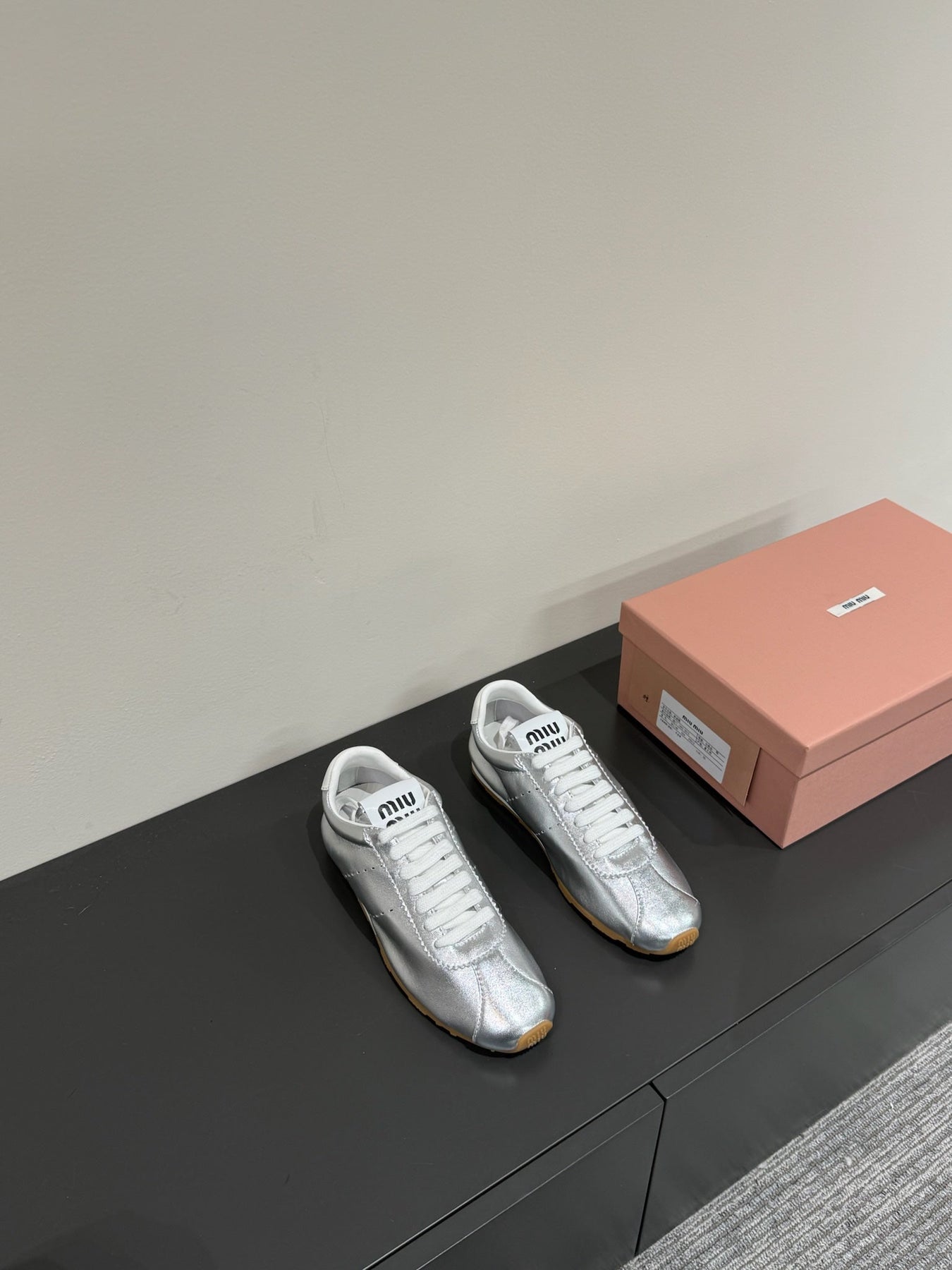 PLUME NAPPA SNEAKERS IN SILVER LAMBSKIN