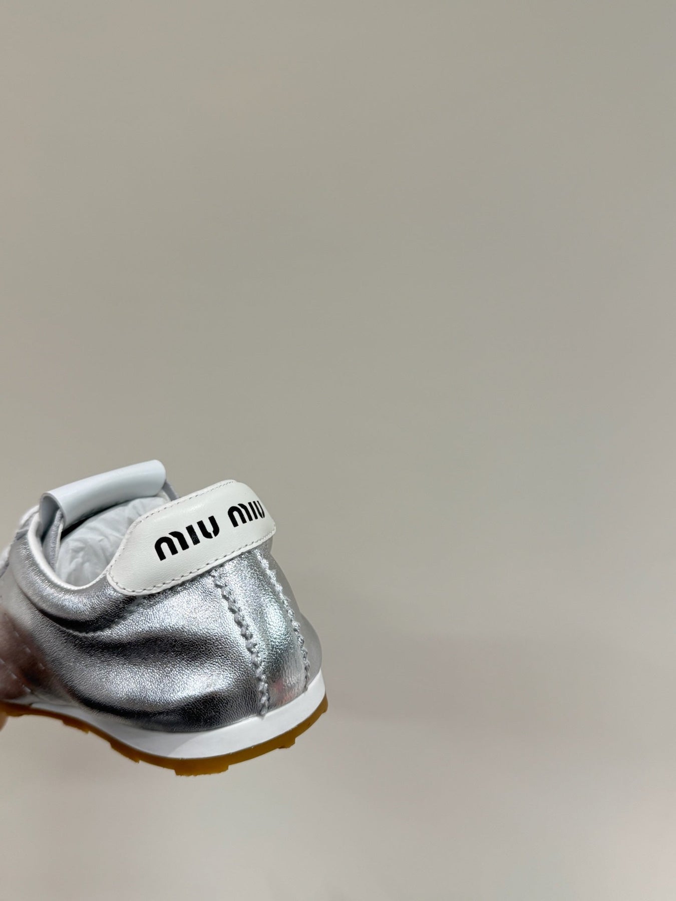 PLUME NAPPA SNEAKERS IN SILVER LAMBSKIN