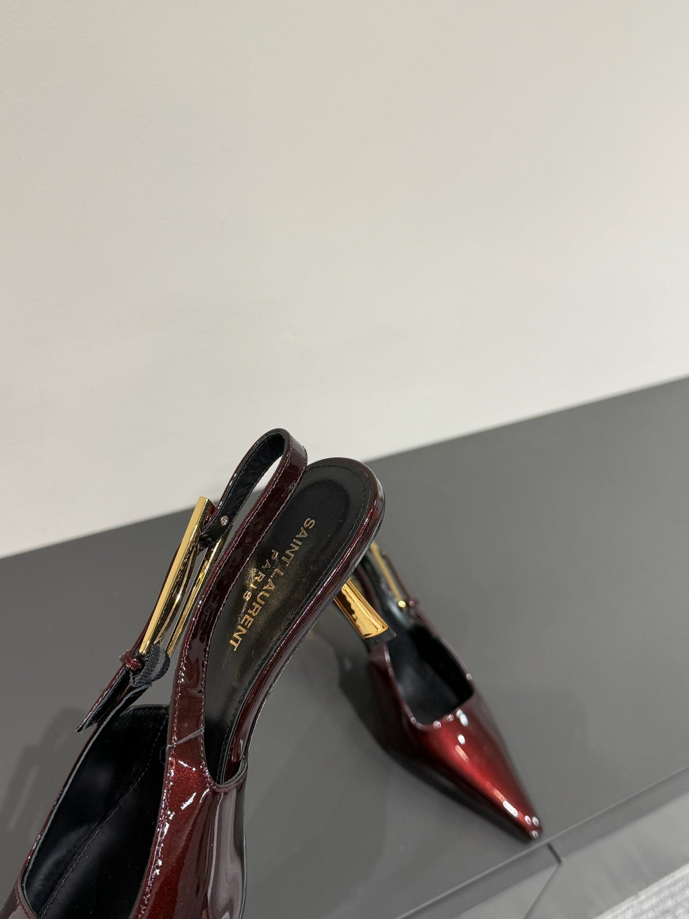 LEE SLINGBACK PUMPS 75 MM IN BURGUNDY RED PATENT CALFSKIN
