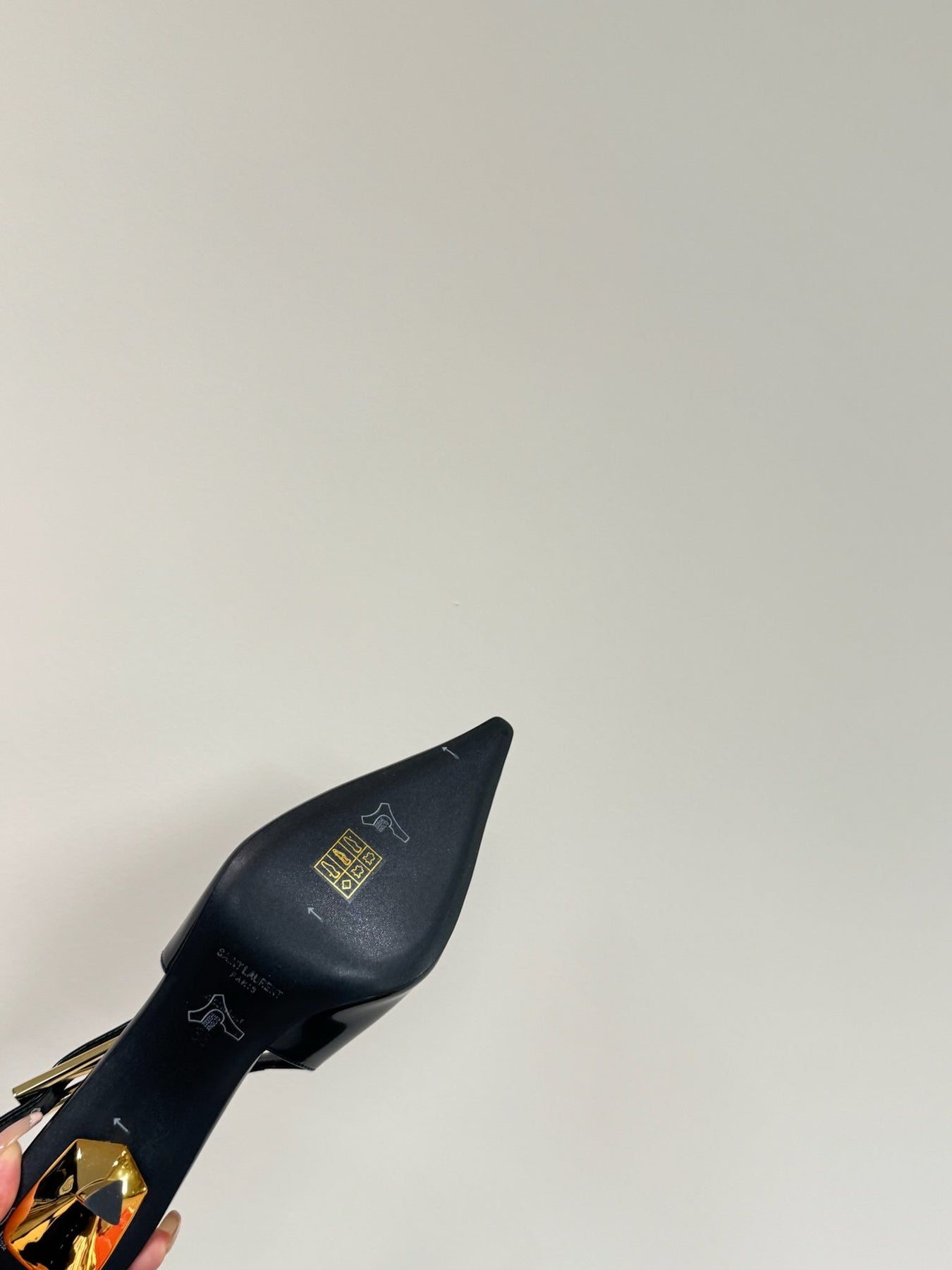 LEE SLINGBACK PUMPS 75 MM IN BLACK PATENT CALFSKIN