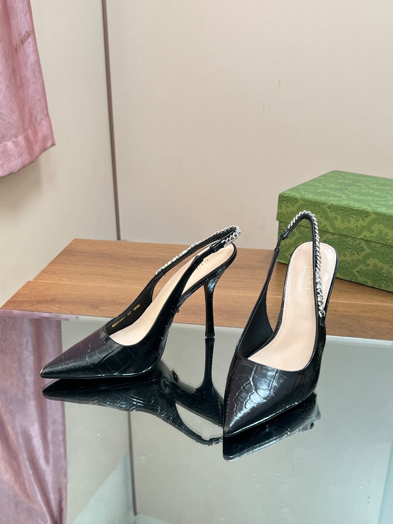 GG SIGNORIA SLINGBACK PUMP BLACK CALFSKIN