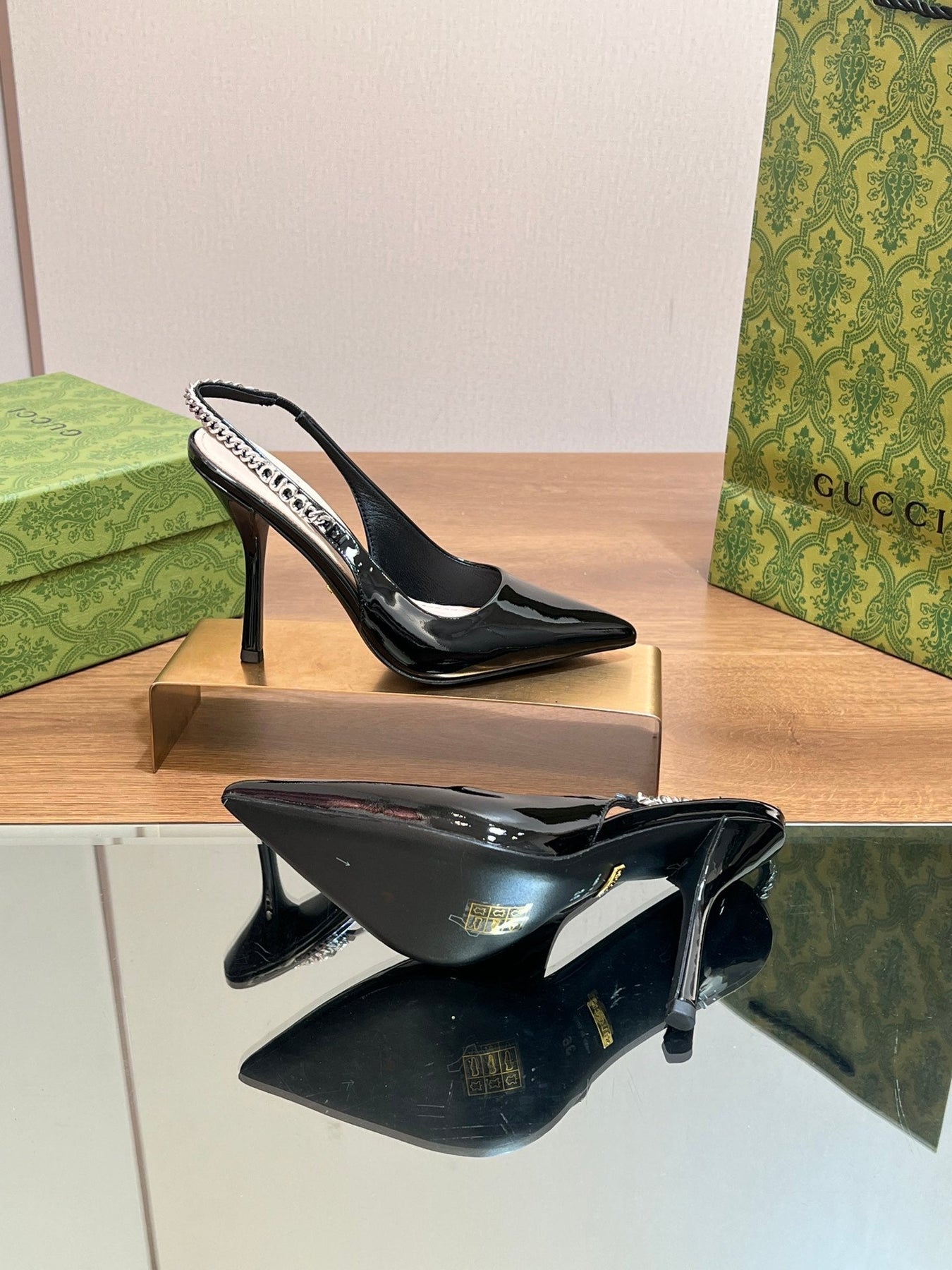 GG SIGNORIA SLINGBACK PUMP GLOSSY BLACK LAMBSKIN