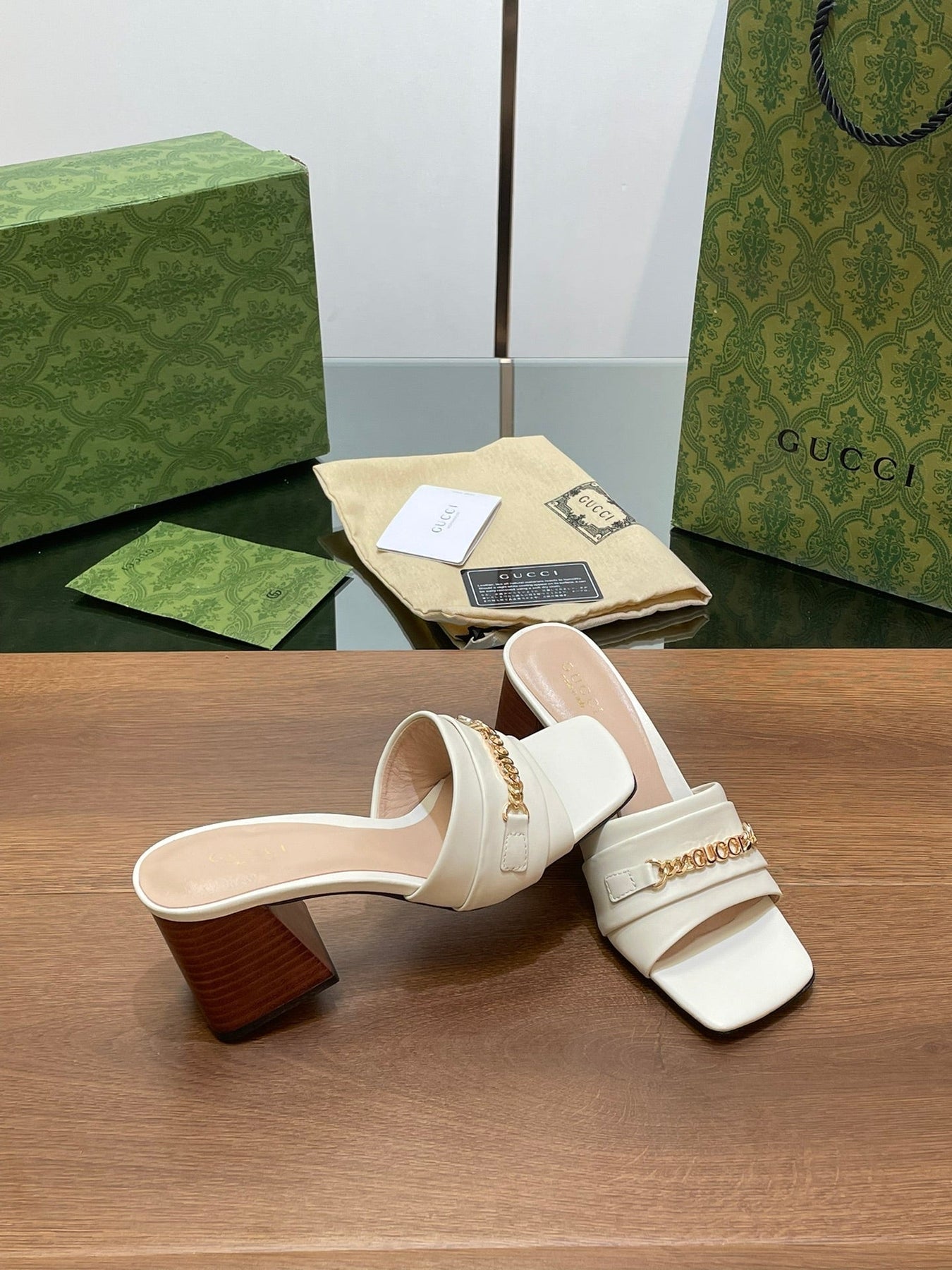 GG SIGNORIA SLIDE SANDAL WHITE DENIM