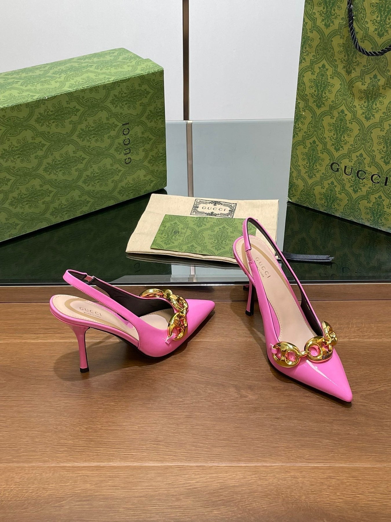 GG HIGH SLINGBACK 10.5 CM IN FUSICA PINK GLOSSY CALFSKIN WITH GOLD HARDWARE