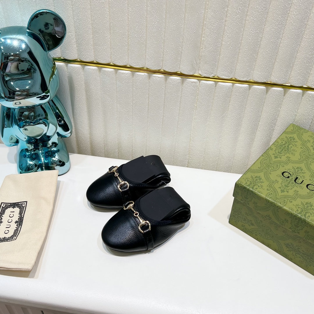 GG BALLET SUPER SLIM BUCKLE BLACK LAMBSKIN