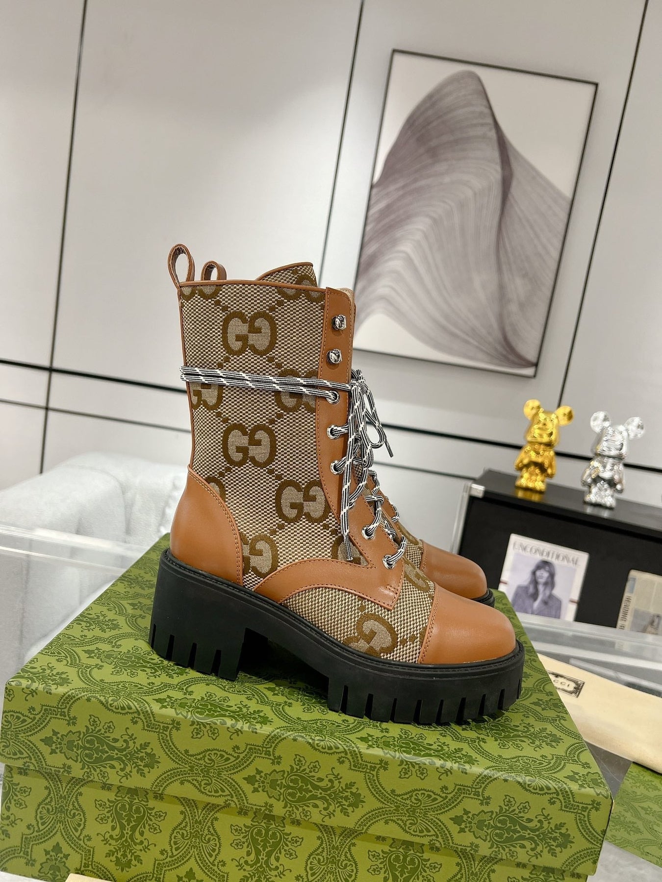 GG LACE-UP SHORT BOOTS IN CINNAMON BROWN CANVAS MIX CALFSKIN