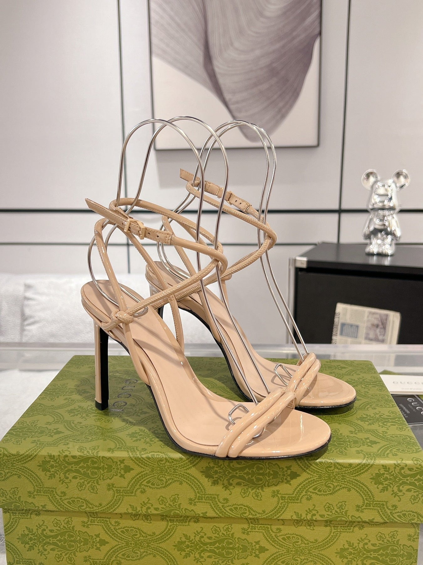 GG 105 STRAPPY SANDAL BEIGE CALFSKIN