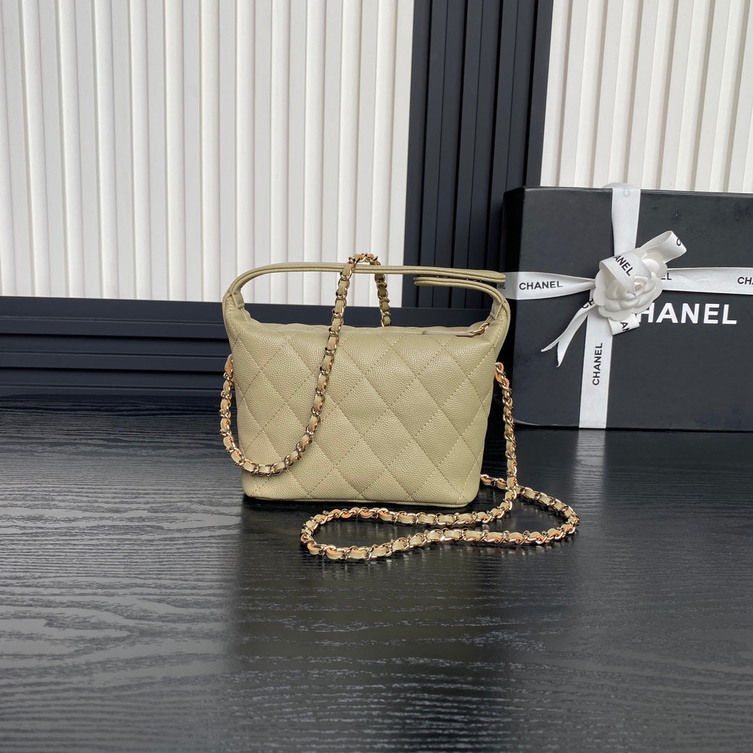 HOBO BAG 21 IN INDIAN KHAKI GRAINED CALFSKIN GOLD HARDWARE