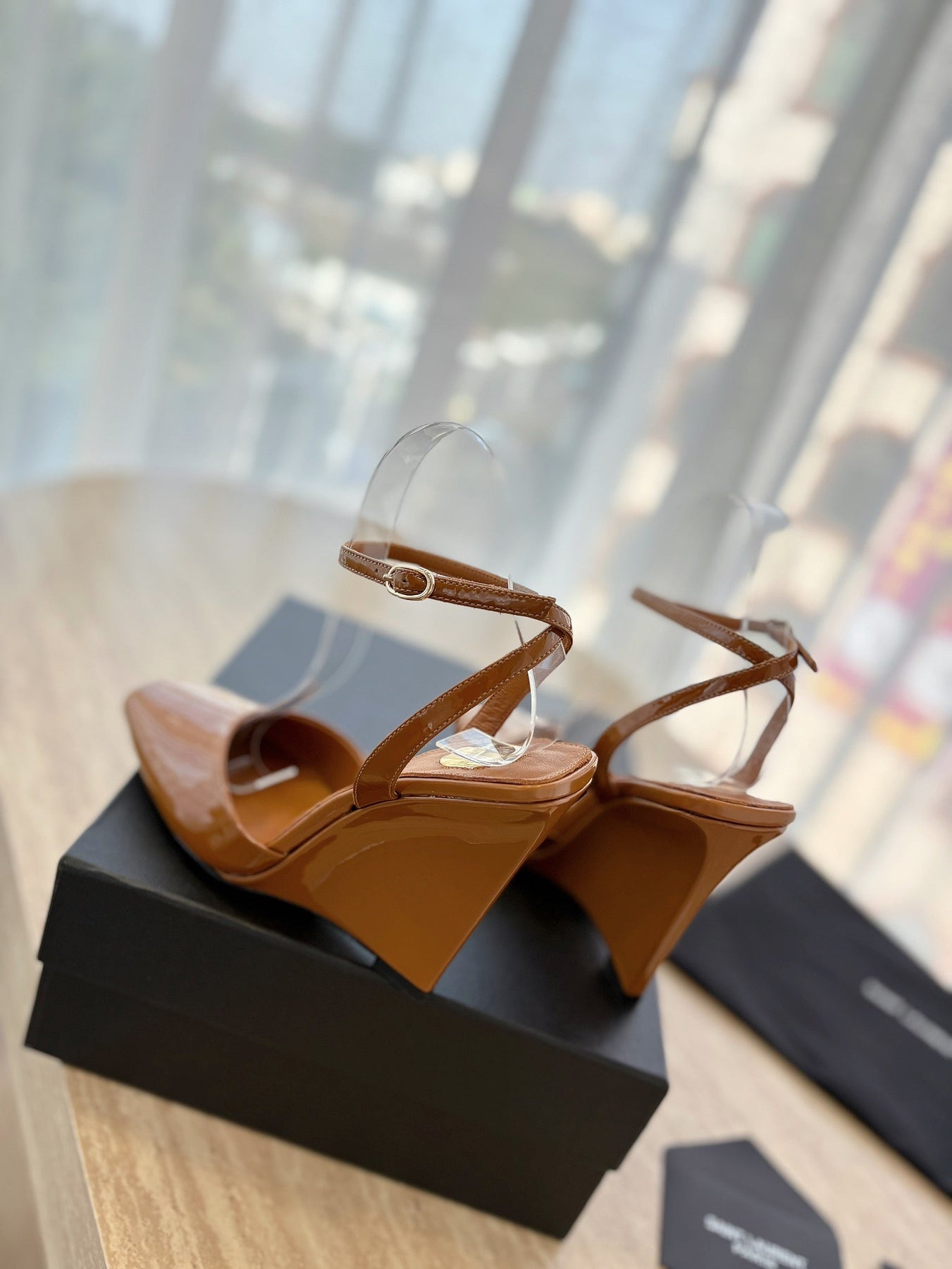 LA SCANDALE HIGH 10 CM WEDGE SANDALS IN BRONZE BROWN PATENT LEATHER