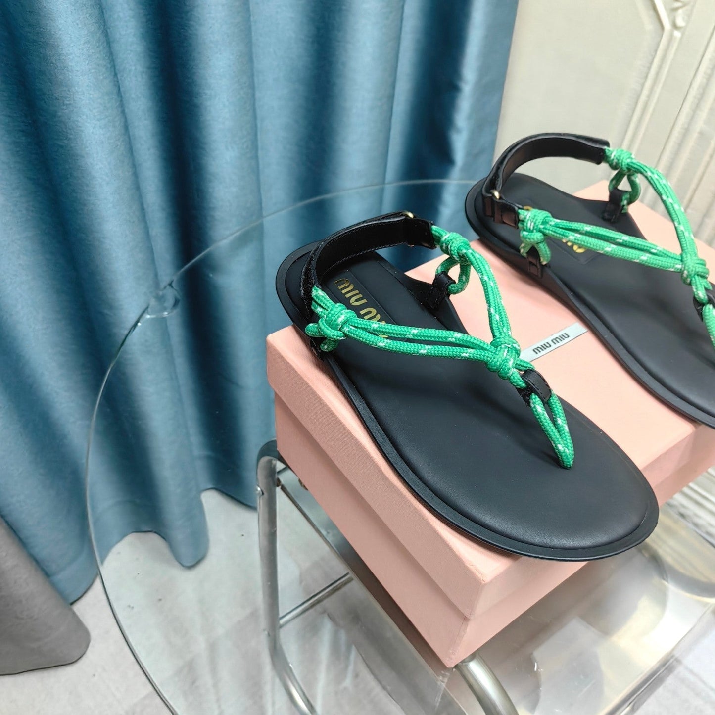 FLIP-FLOPS SANDAL BLACK SHEEPSKIN WITH BRIGHT BLUE STRAP