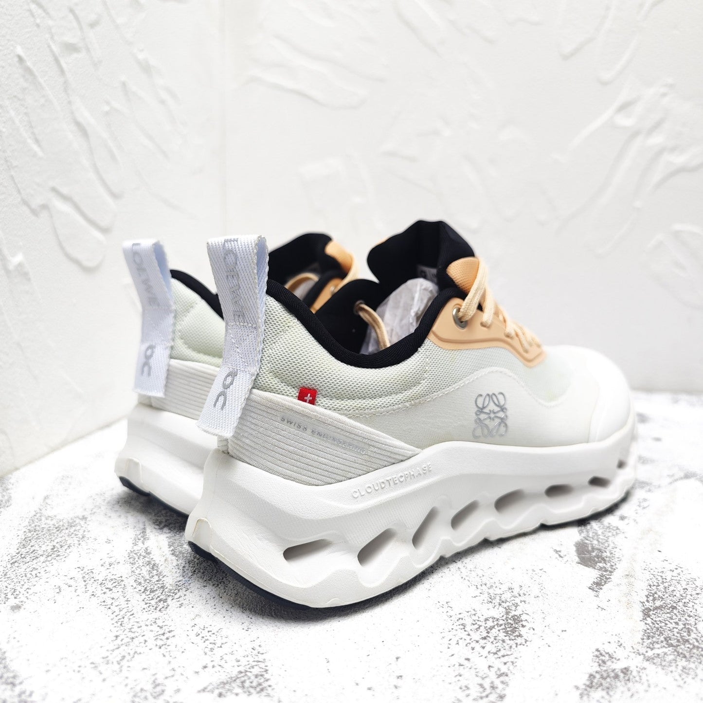 CLOUDTILT 2.0 SNEAKER PALE GRAY MIX PALE ORANGE CALFSKIN AND BREATHABLE MESH