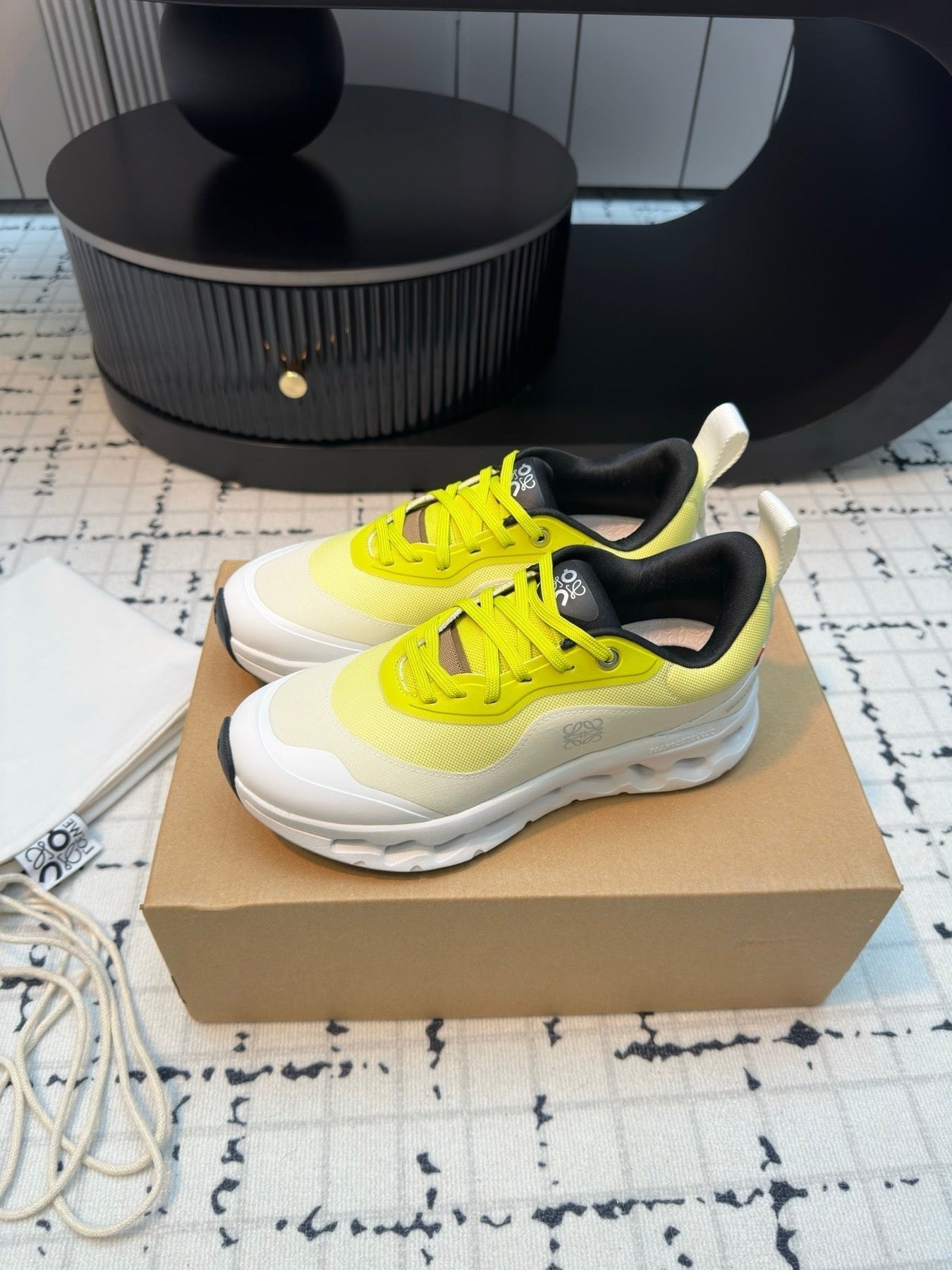 LW CLOUDTILT 2.0 SNEAKER WHITE AND LEMON POLYESTER