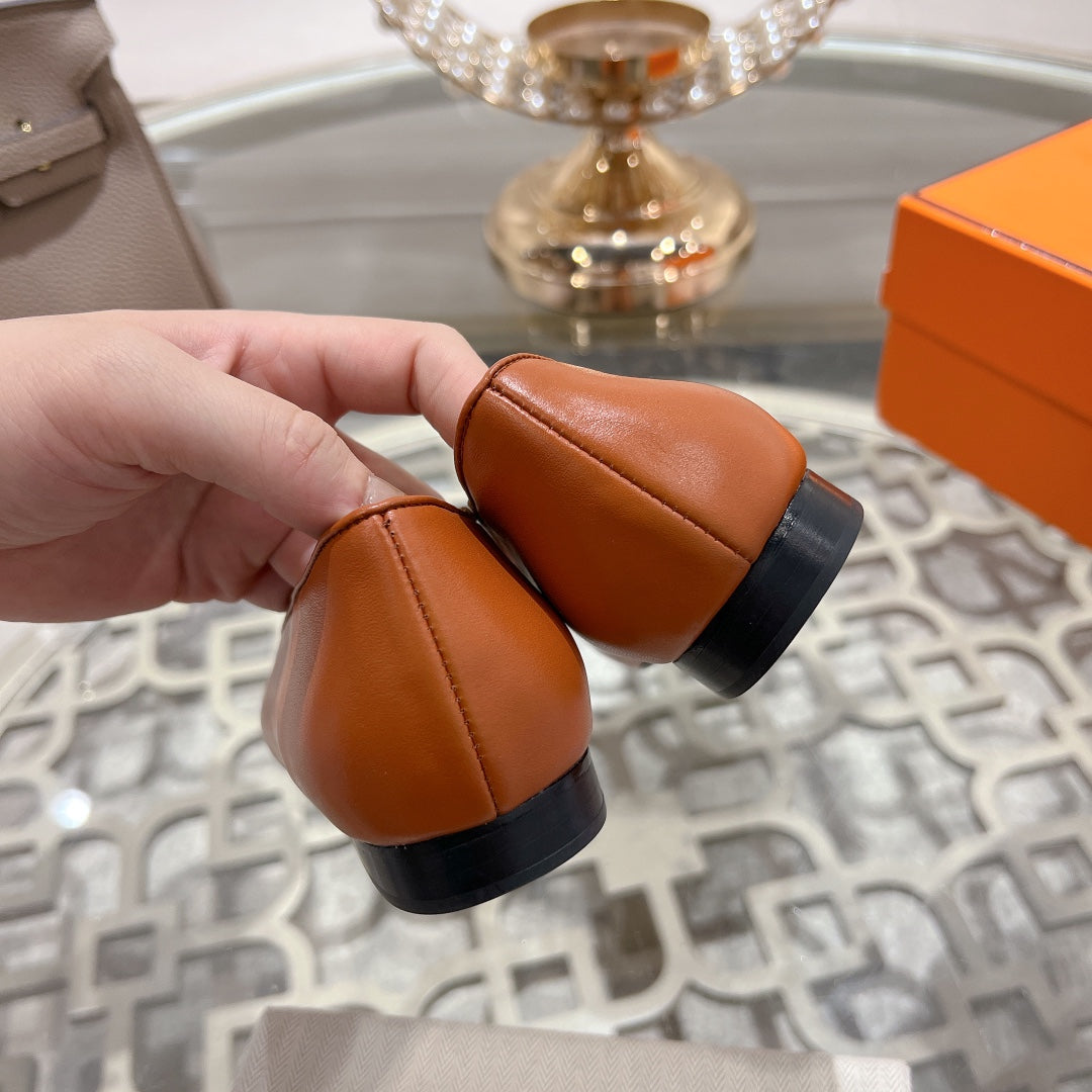 H - BUCKLE BALLET CARAMEL CALFSKIN