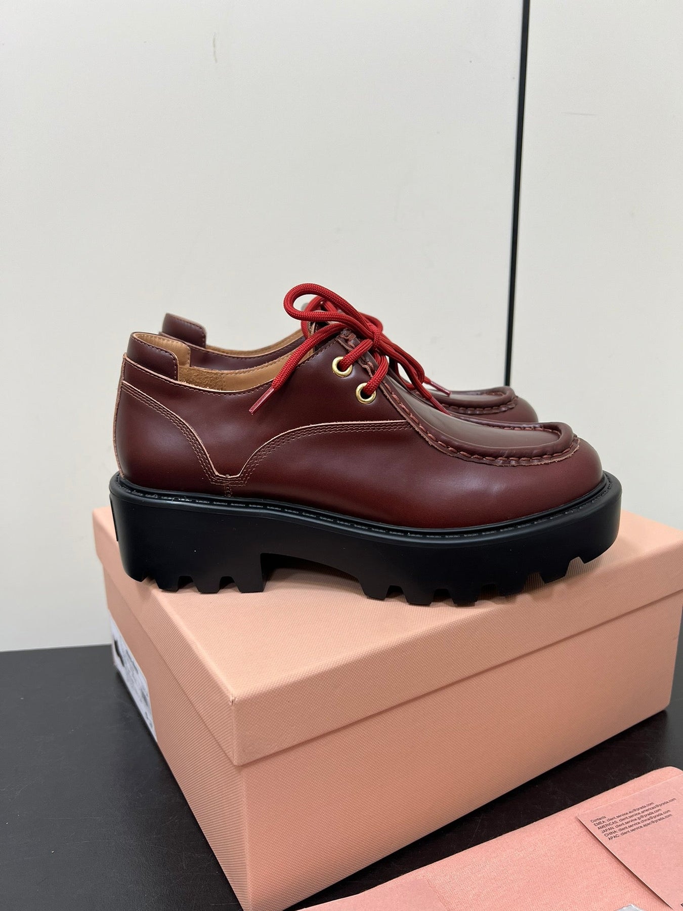 LACE-UP LOAFERS WITH THICK SOLE IN WINE RED SHINY SHEEPSKIN