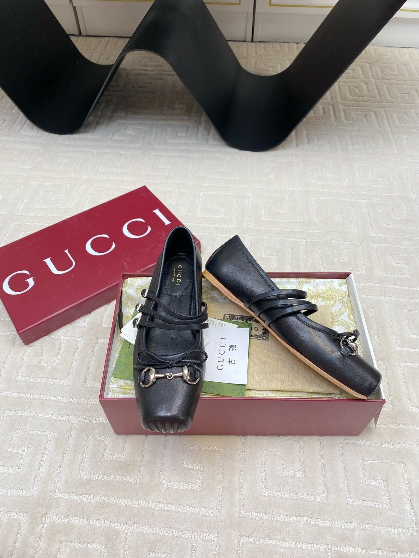 GG BALLET FLAT BLACK HORIZONTAL STRAPS LAMBSKIN