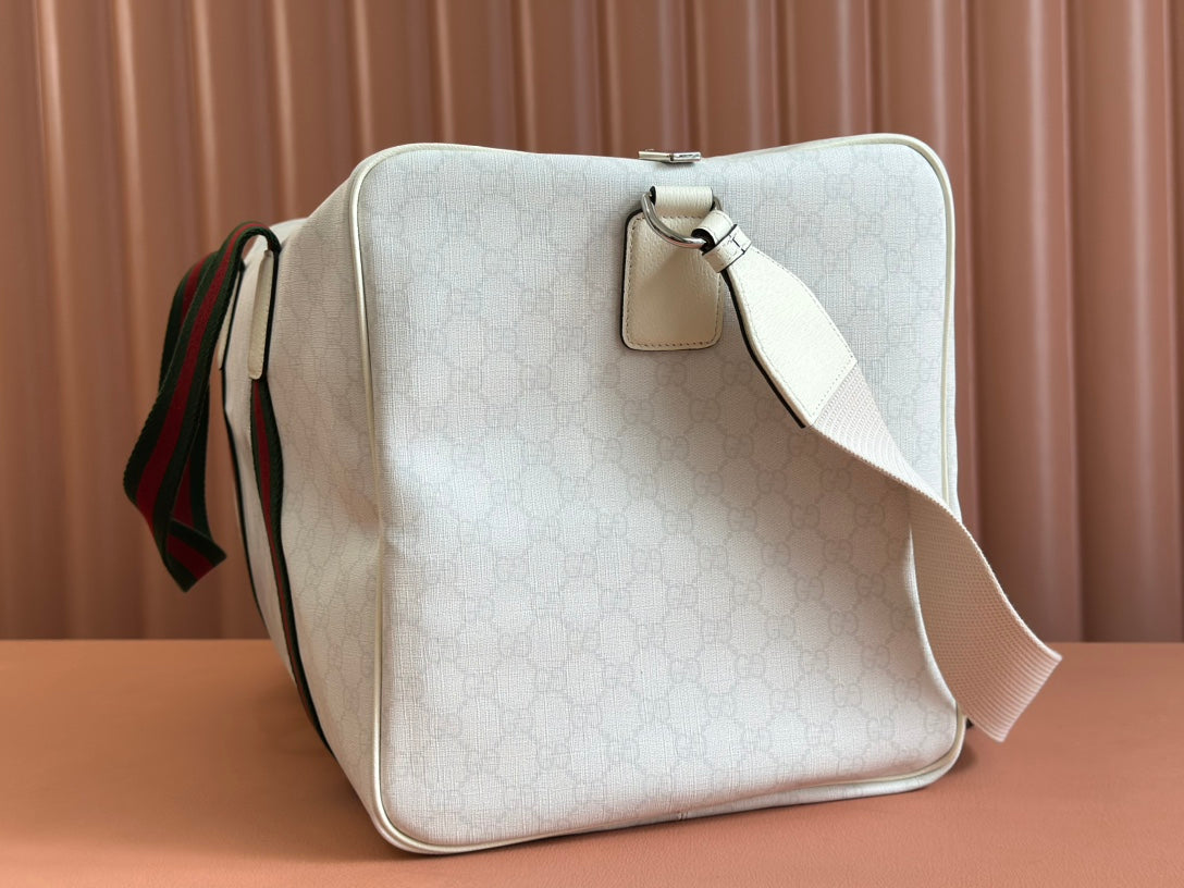 MEDIUM DUFFLE BAG WITH WEB 47 IN WHITE SOFT GG CALFSKIN