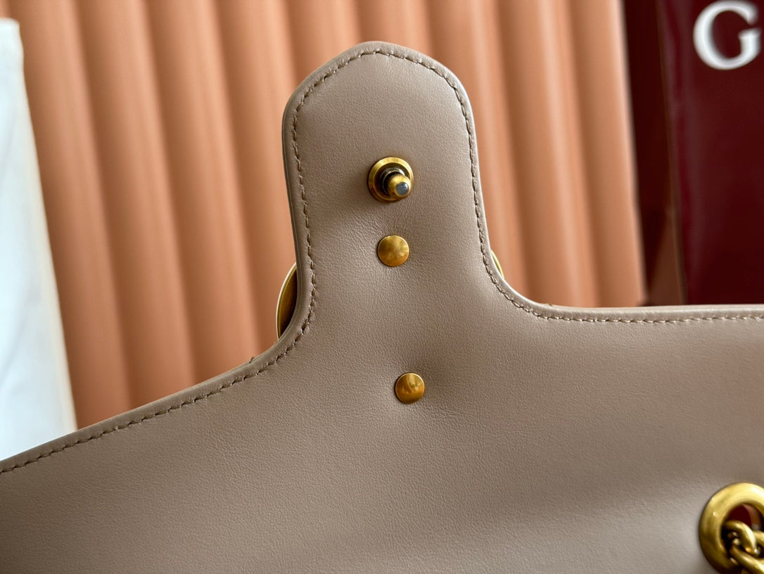 GG MARMONT MATELASSÉ LARGE 26 BAG BEIGE CALFSKIN