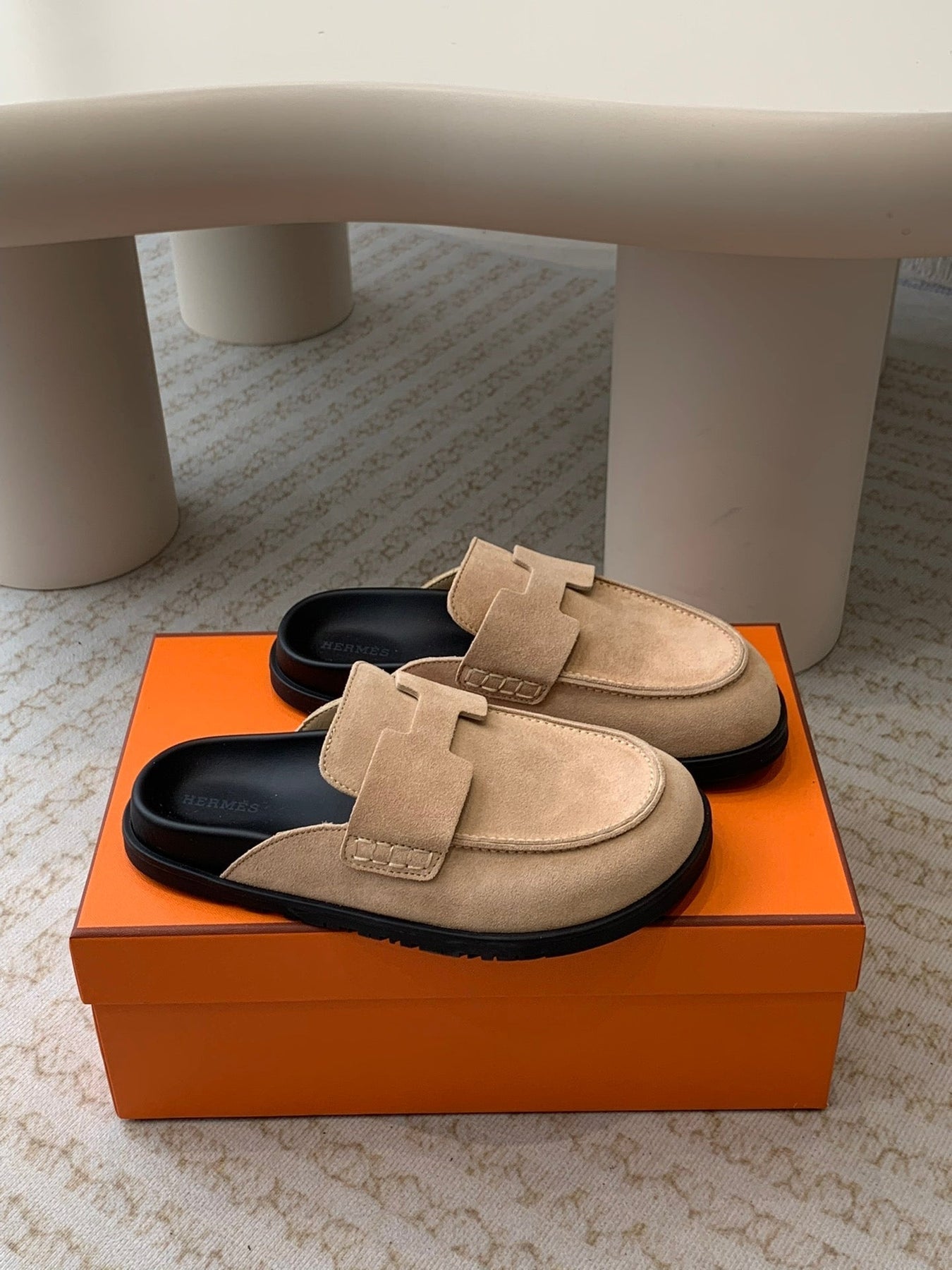 G0 MULE PASTEL PINK SUEDE