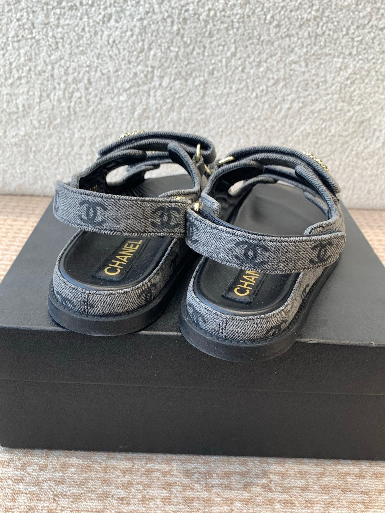 DAD SANDAL IN BLACK DENIM FABRIC