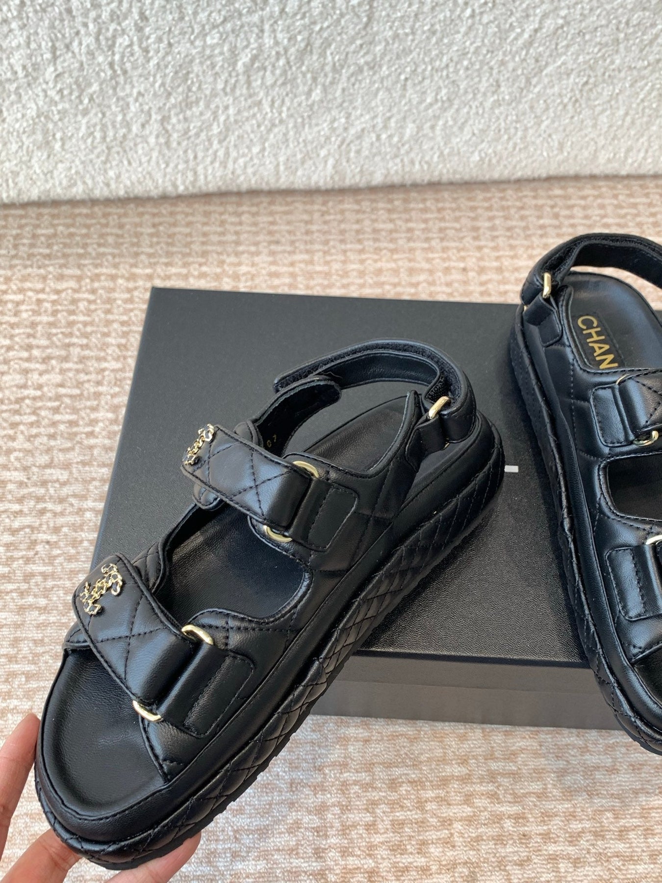 DAD SANDAL IN BLACK CALFSKIN