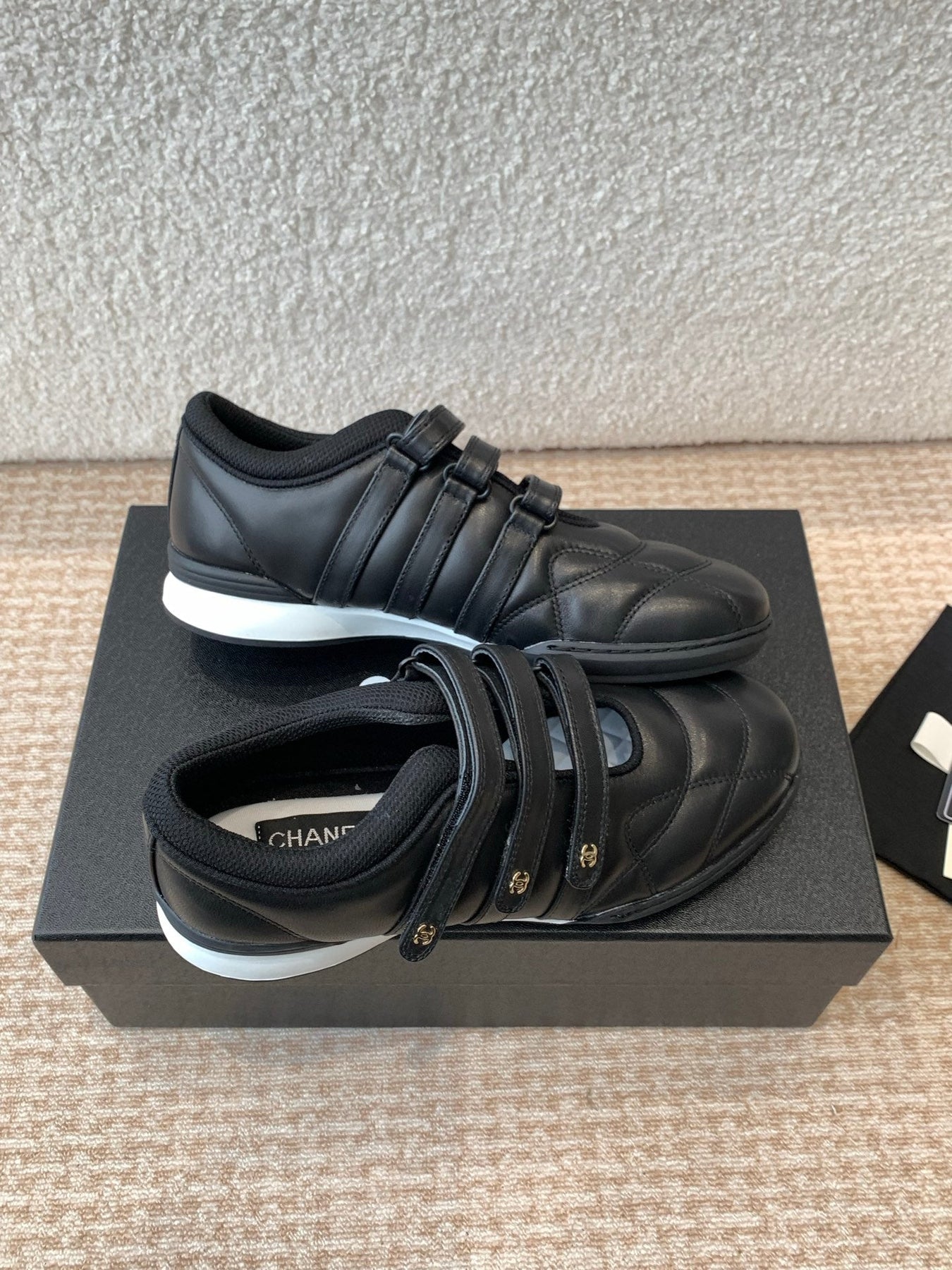 MARY JANE SNEAKERS IN BLACK LAMBSKIN