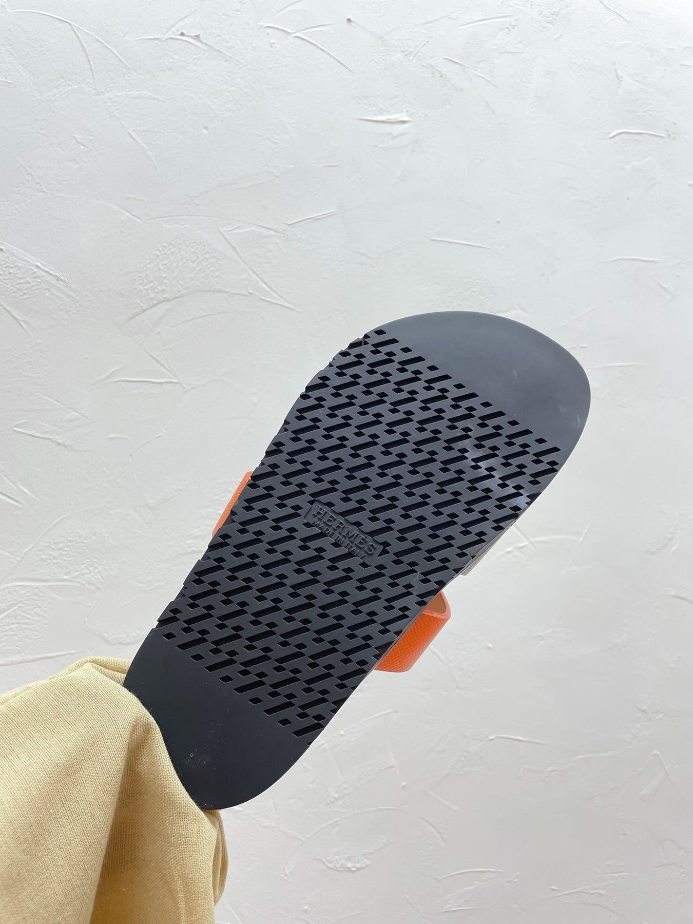 CHYPRE SANDAL LAPIS MIX ORANGE LAMBSKIN WITH H BUCKLE