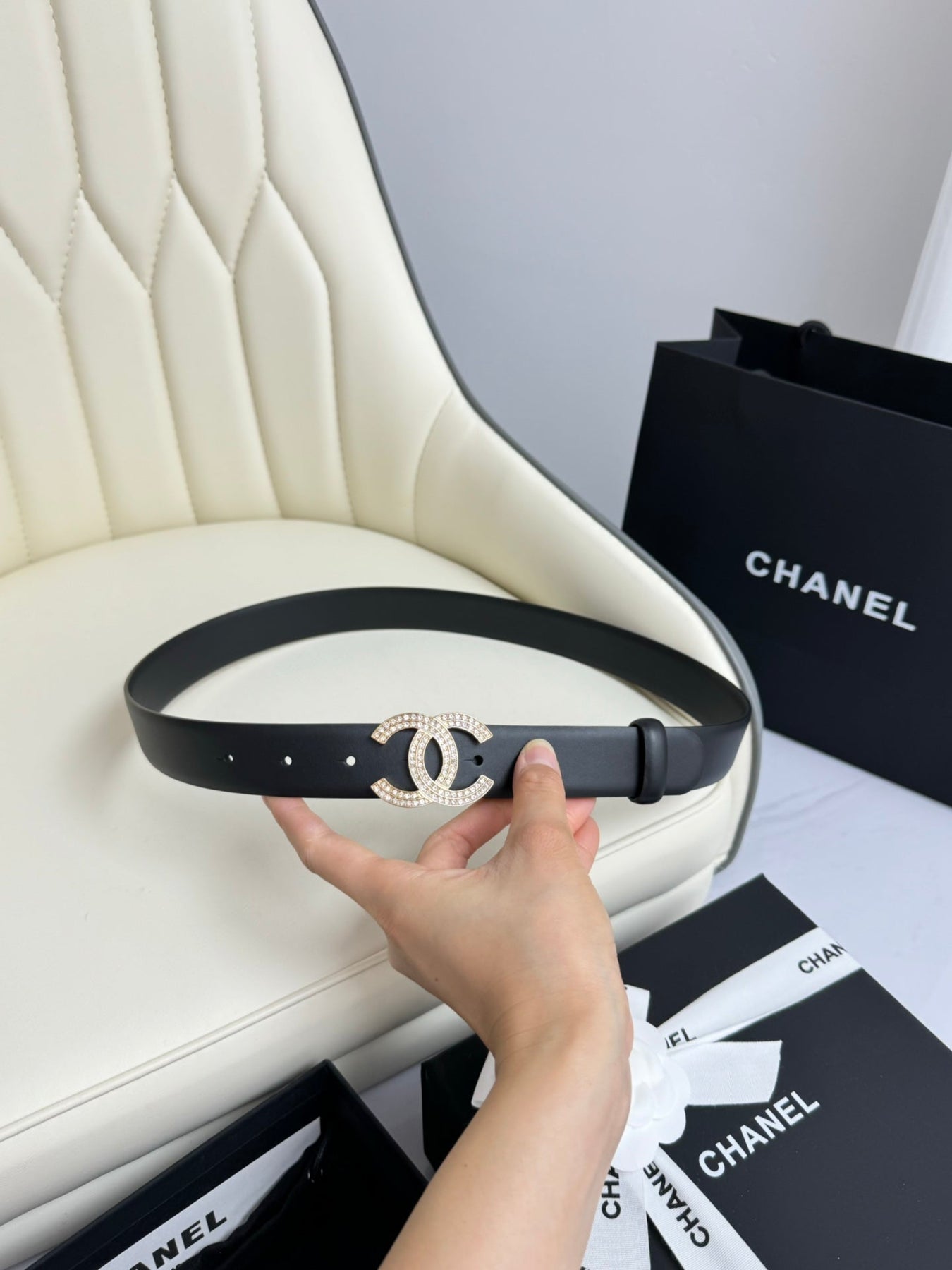 CC BELT 30MM IN BLACK SMOOTH CALFSKIN GOLD HARDWARE ATTACH RHINSTONES