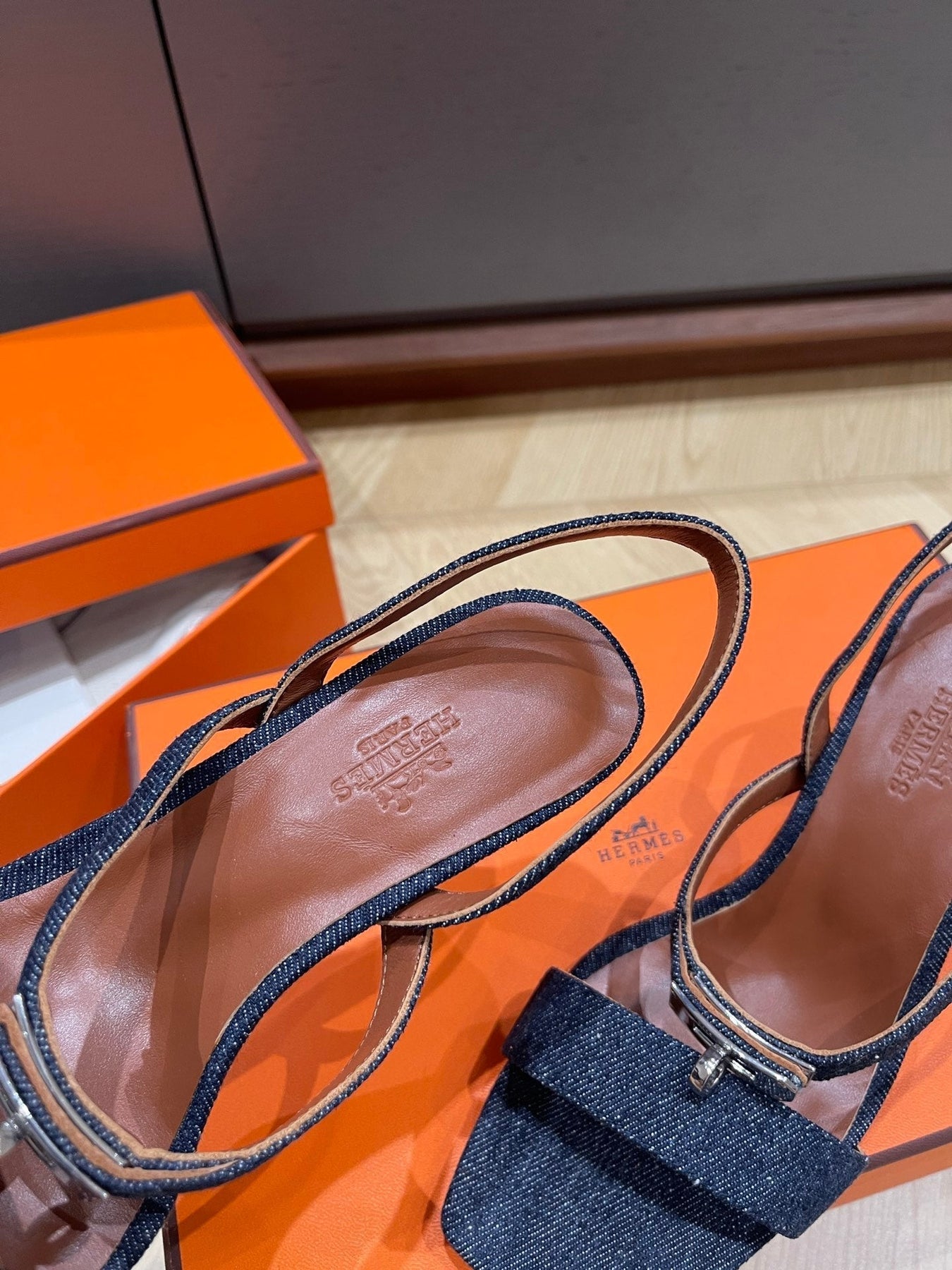 GLAMOUR 75 SANDAL DENIM CALFSKIN