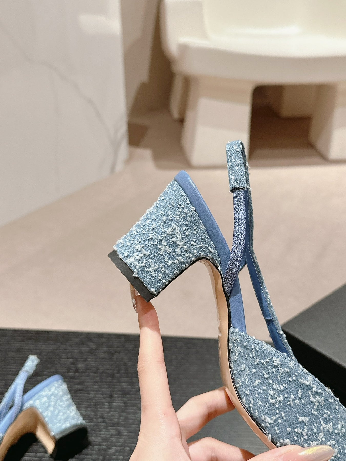 HIGH SLINGBACKS IN LIGHT BLUE DENIM AND BLACK SATIN