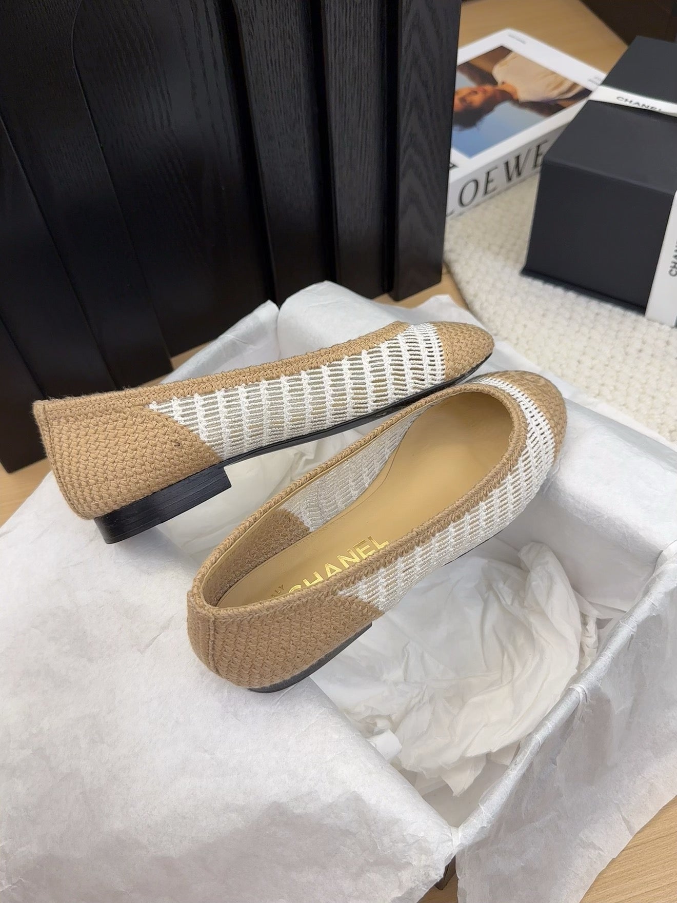 BALLERINAS IN WHITE MIX PEANUT BROWN RAFFIA
