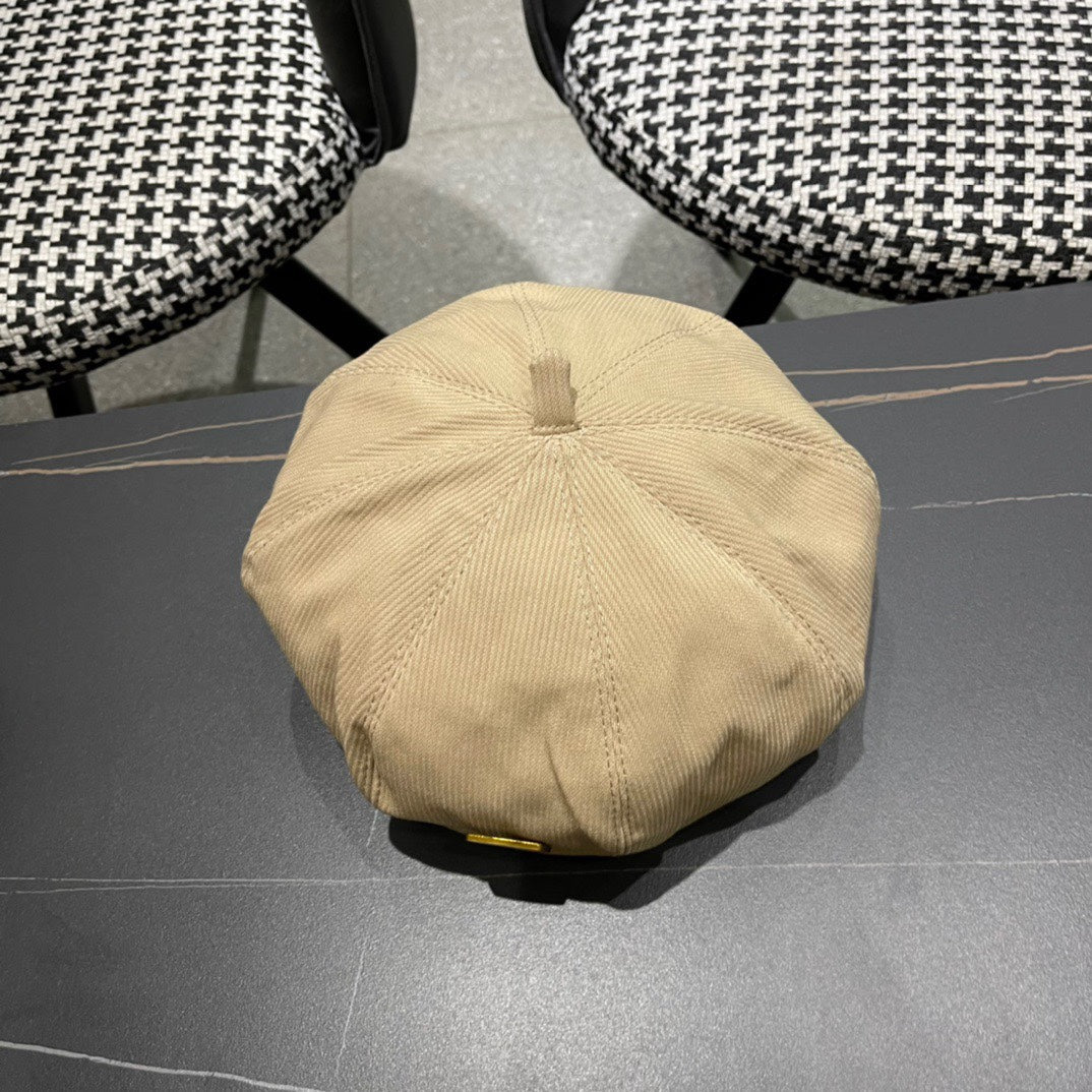 BERET HAT IN PEANUT BROWN CORDUROY 429843