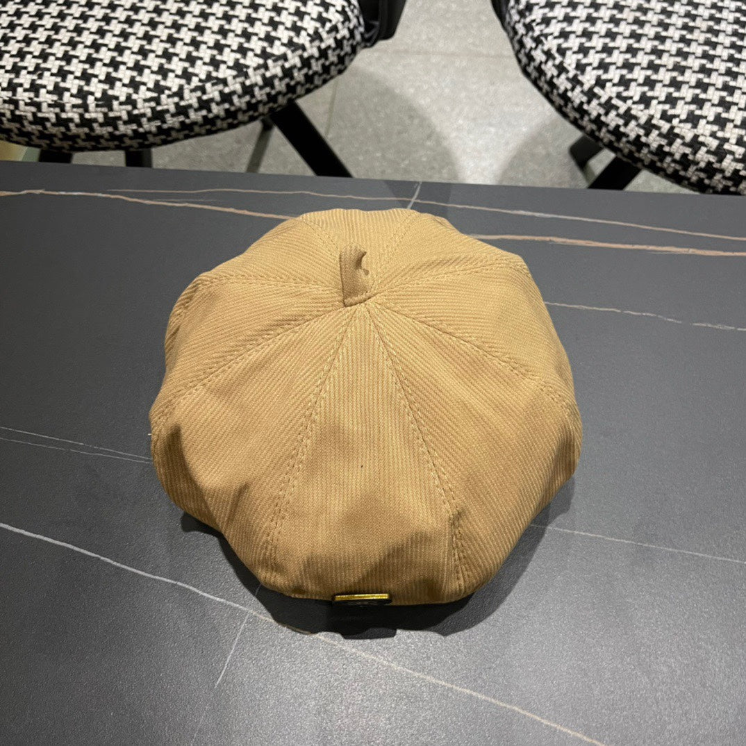 BERET HAT IN CIDER BROWN CORDUROY 429845