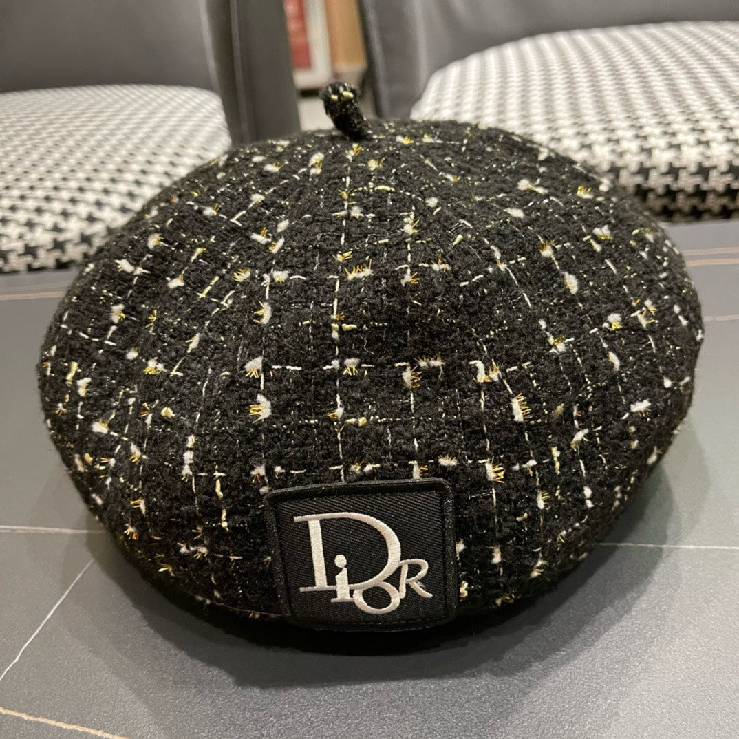 BERET HAT IN BLACK TWEED 434680