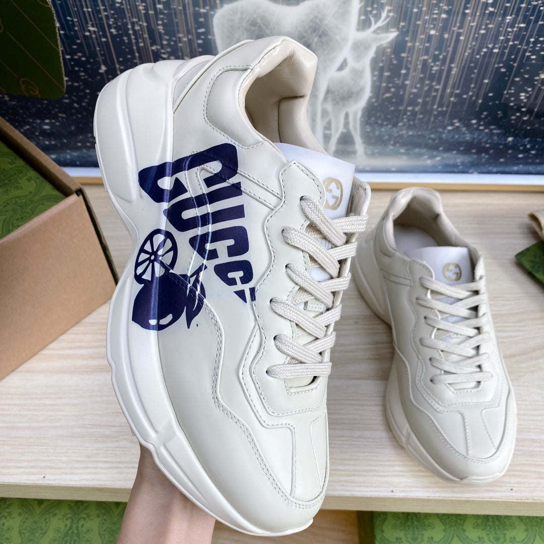 GG COUPLE TRAINER WHITE CALFSKIN WITH LEMON ICON