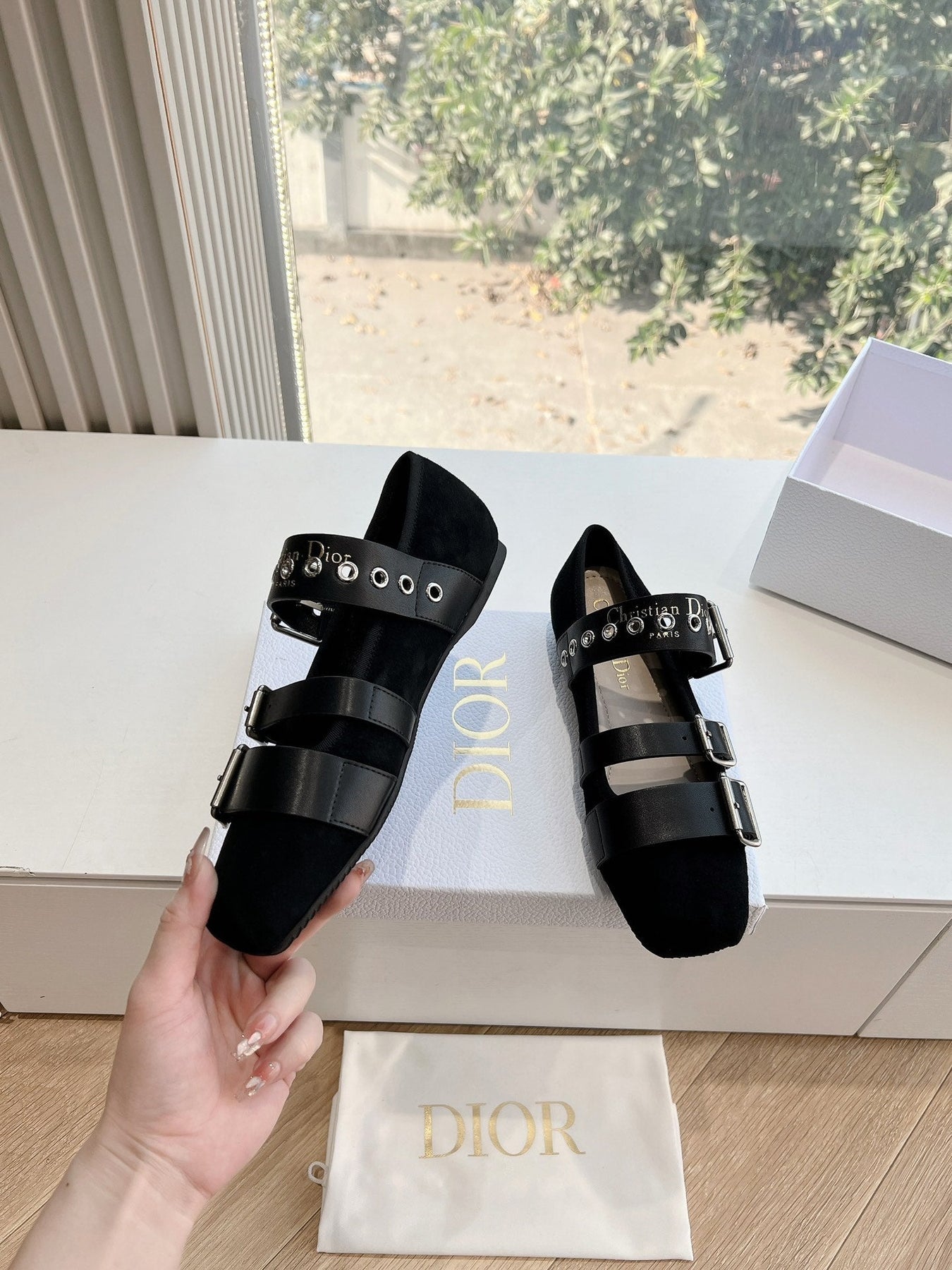 PUNK BALLET FLAT IN BLACK SUEDE AND SUPPLE CALFSKIN
