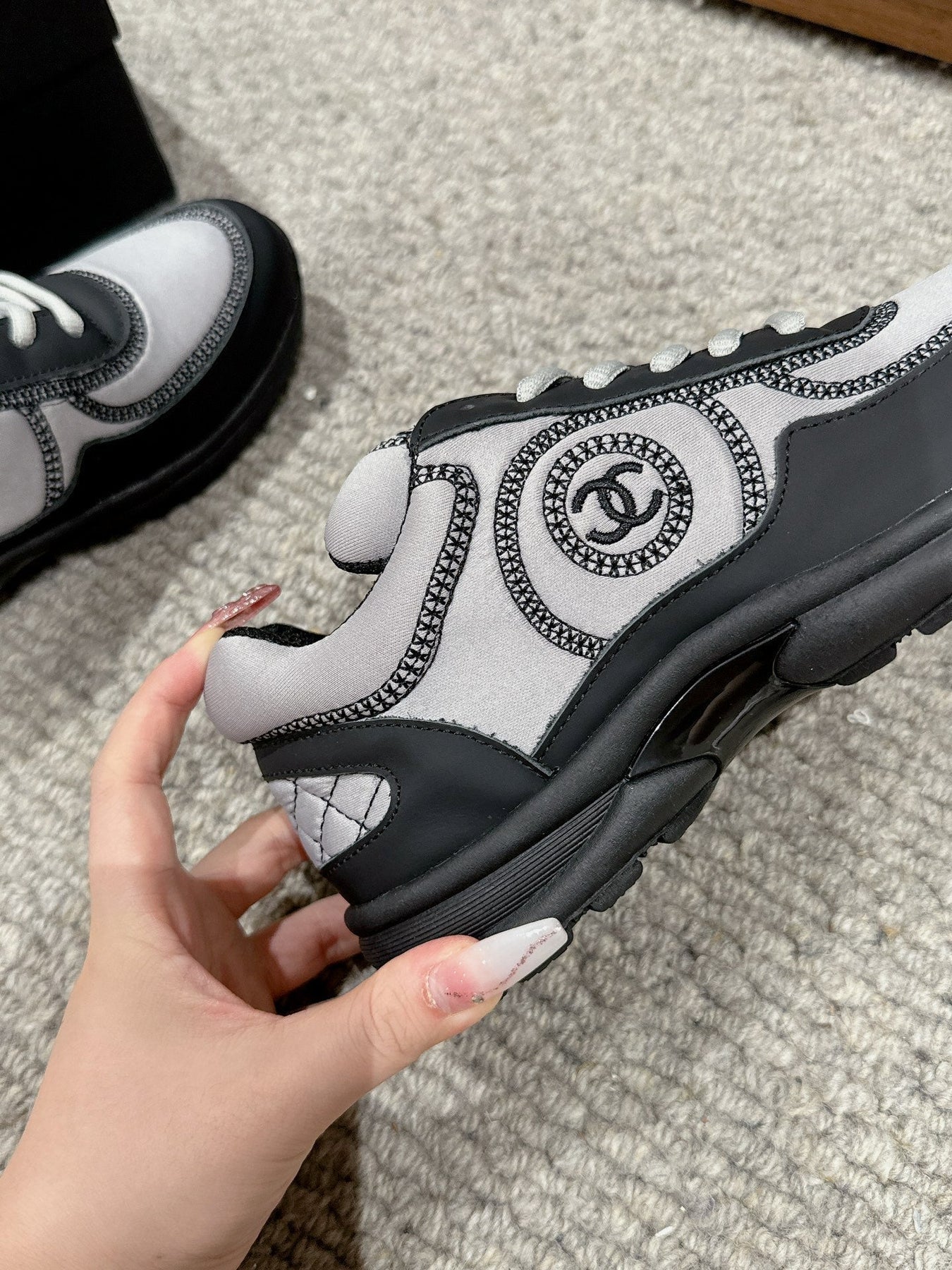 CLASSIC TRAINER IN GREY MIX BLACK FABRIC