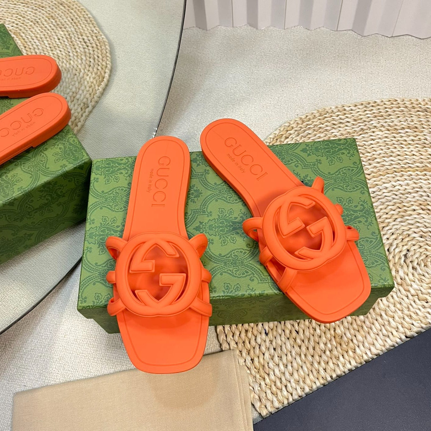 GG Rubber Slide Orange Tiger