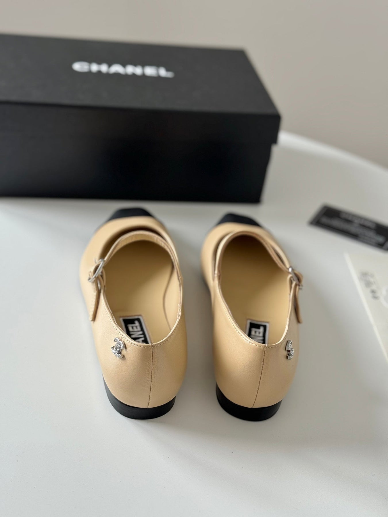 MARY JANE BEIGE CREAM MIX BLACK CALFSKIN