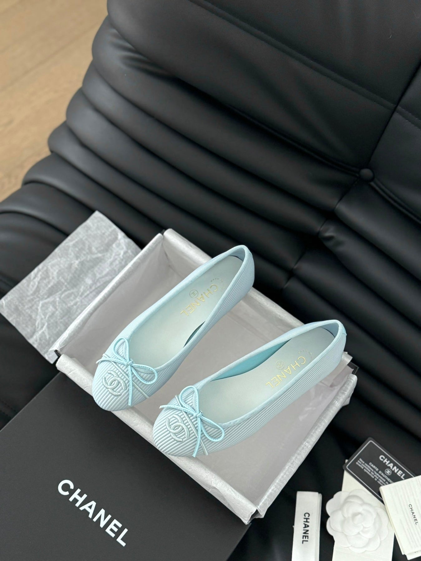 CLASSIC BALLET FLATS LIGHT BLUE LAMBSKIN