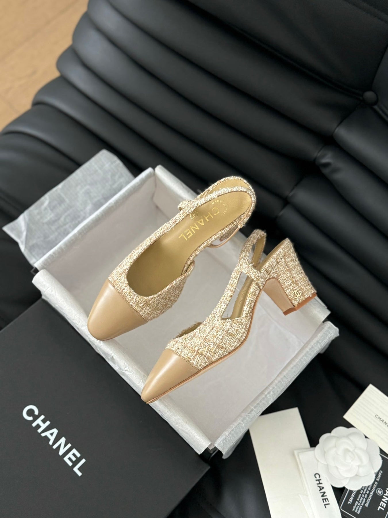 CLASSIC HIGH SLINGBACK CORN YELLOW TWEEDS AND CALFSKIN